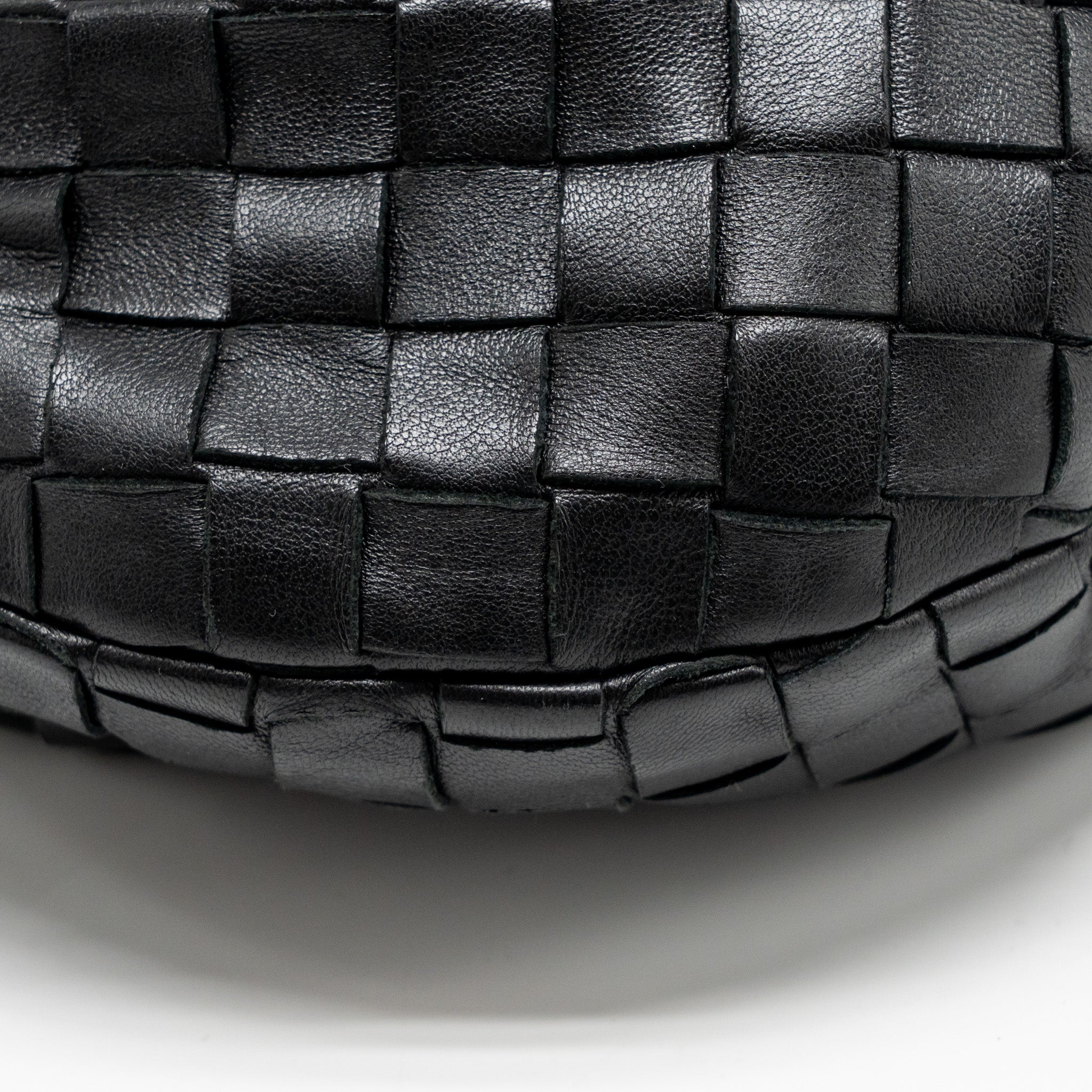 BOTTEGA VENETA SMALL JODIE LAMBSKIN BLACK SHW
