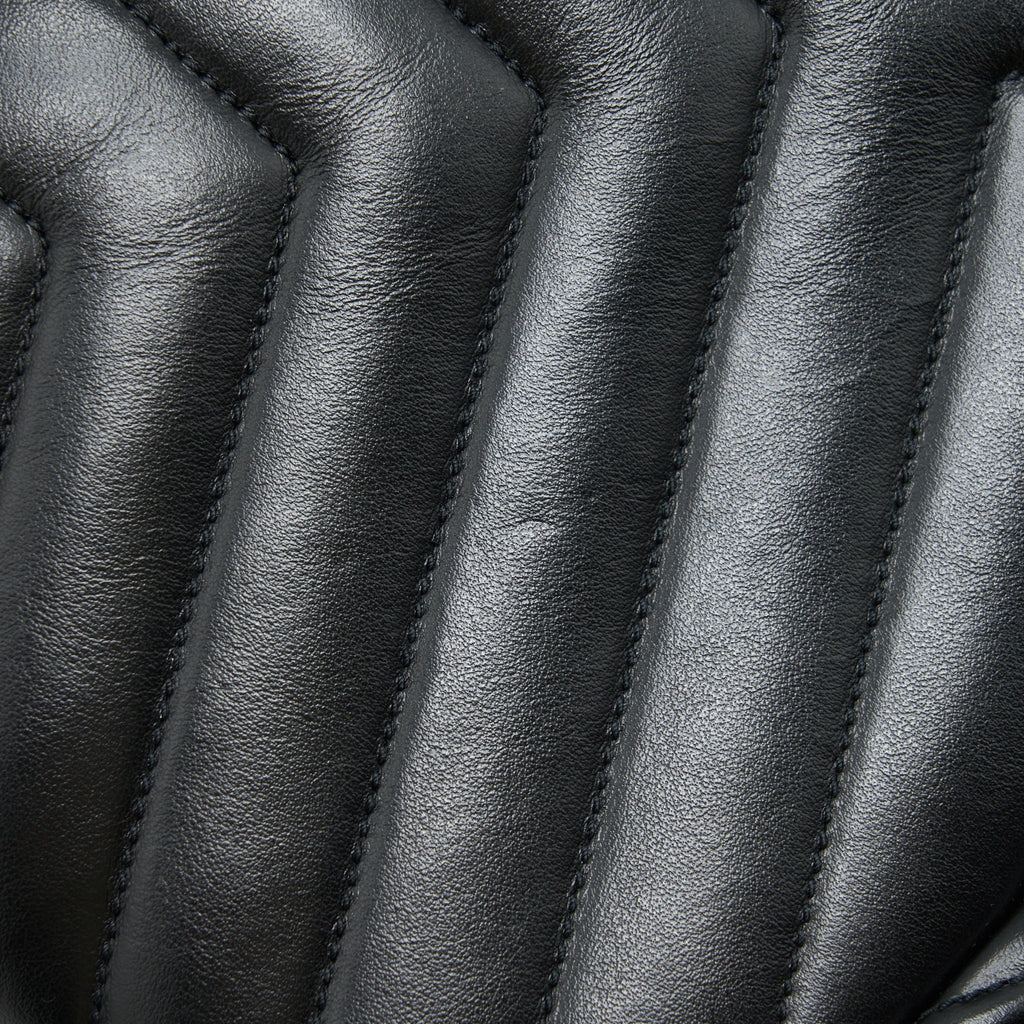 SAINT LAURENT / YSL LOULOU MEDIUM BAG CALFSKIN BLACK SHW