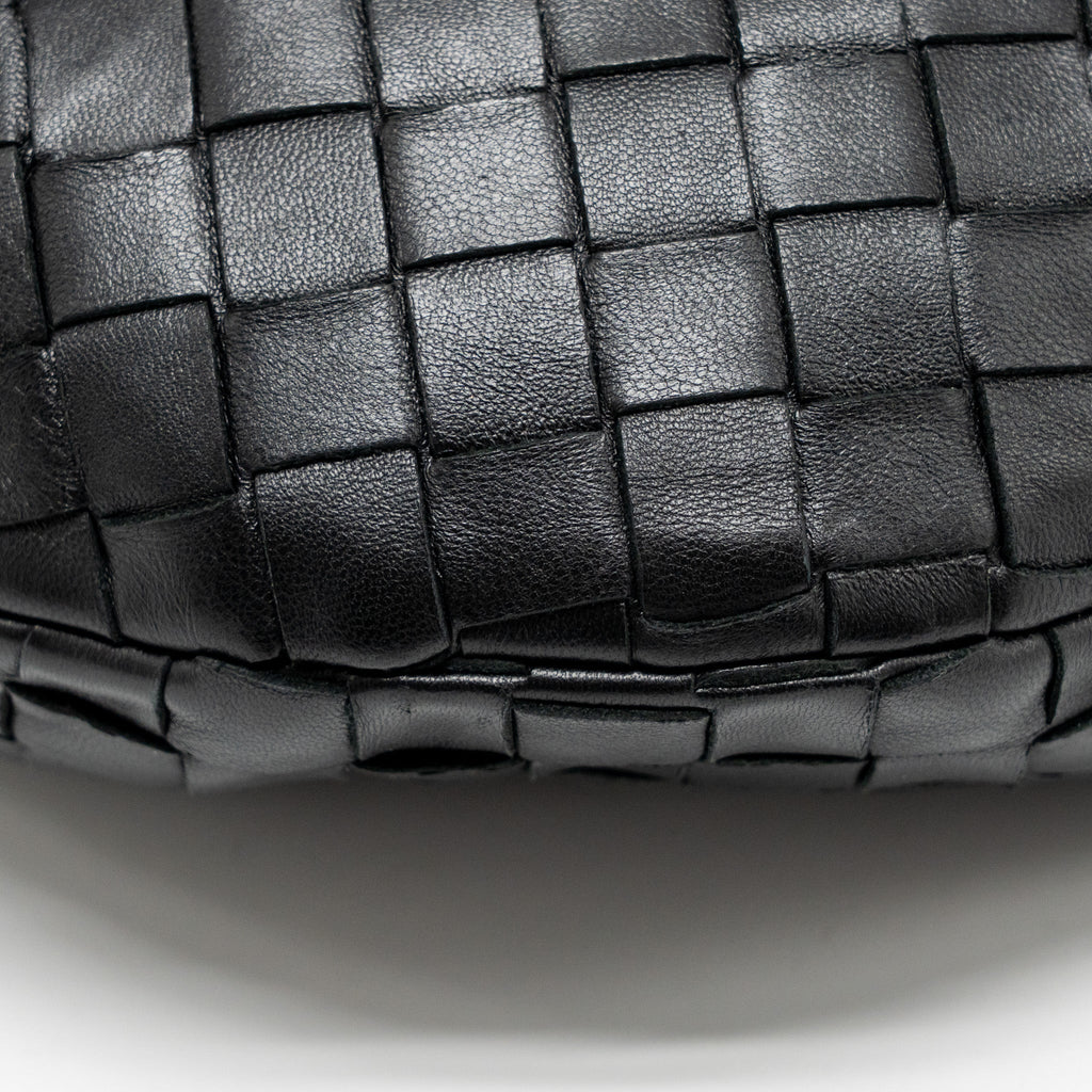 BOTTEGA VENETA SMALL JODIE LAMBSKIN BLACK SHW