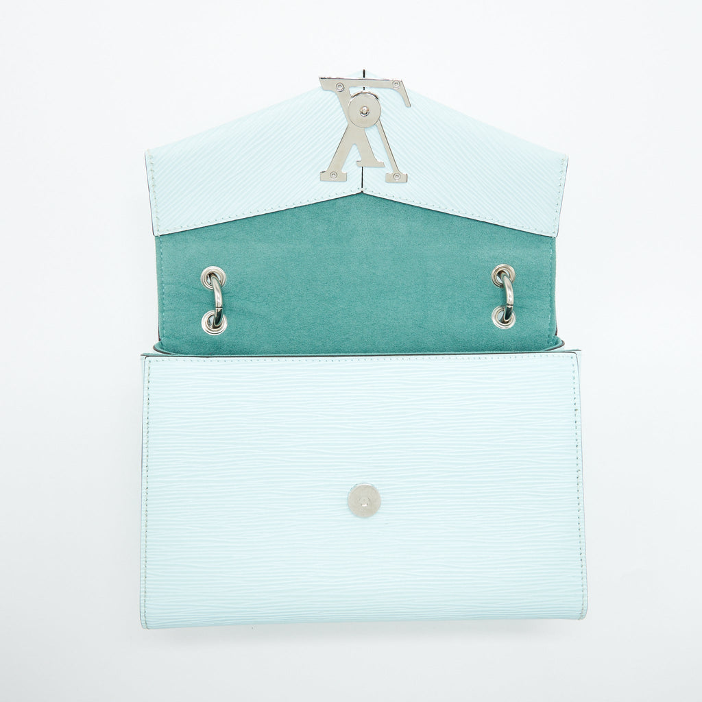 LOUIS VUITTON TOP HANDLE FLAP BAG EPI LIGHT BLUE SHW