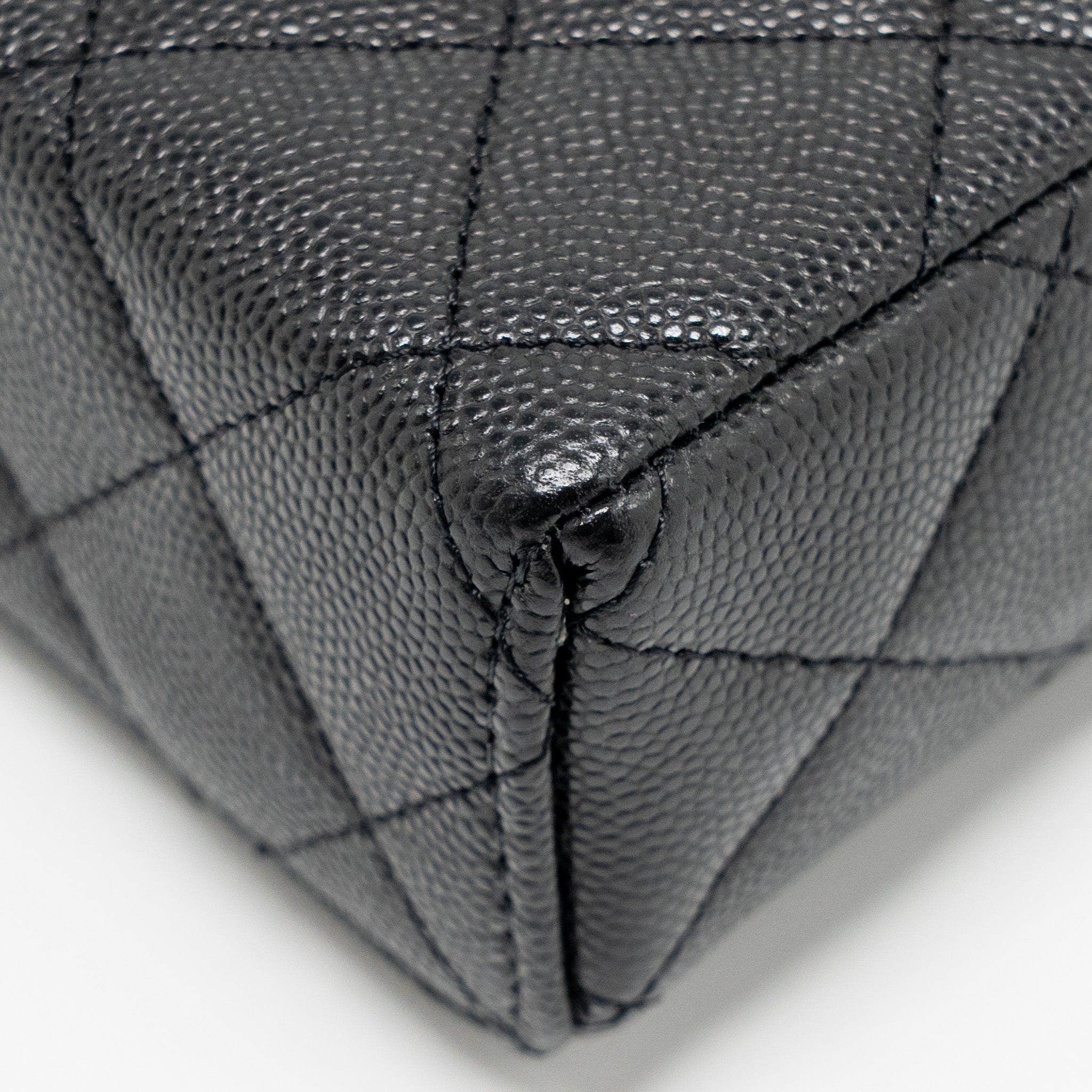 CHANEL TOP HANDLE VANITY BAG WITH CHAIN CAVIAR BLACK GHW (MICROCHIP)