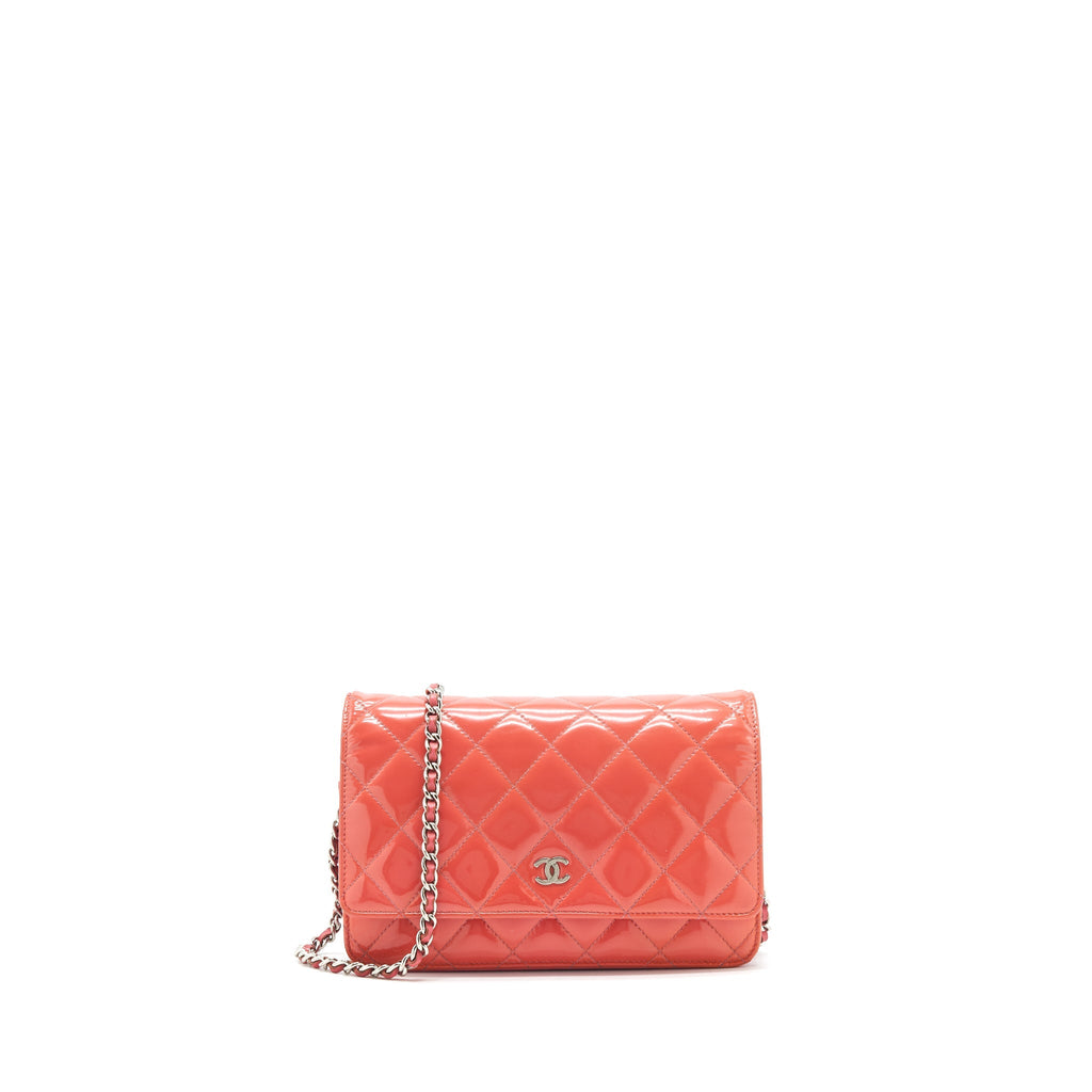 CHANEL WALLET ON CHAINS RED PATENT SHW