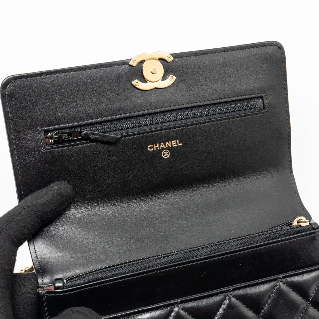 CHANEL GOLD CRUSH WALLET ON CHAIN CALFSKIN BLACK GHW (MICROCHIP)