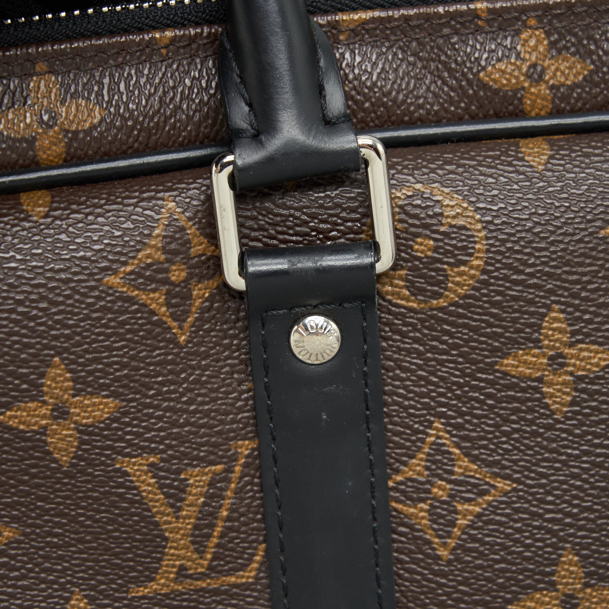 LOUIS VUITTON PORTE DOCUMENTS VOYAGE PM BAG MONOGRAM CANVAS