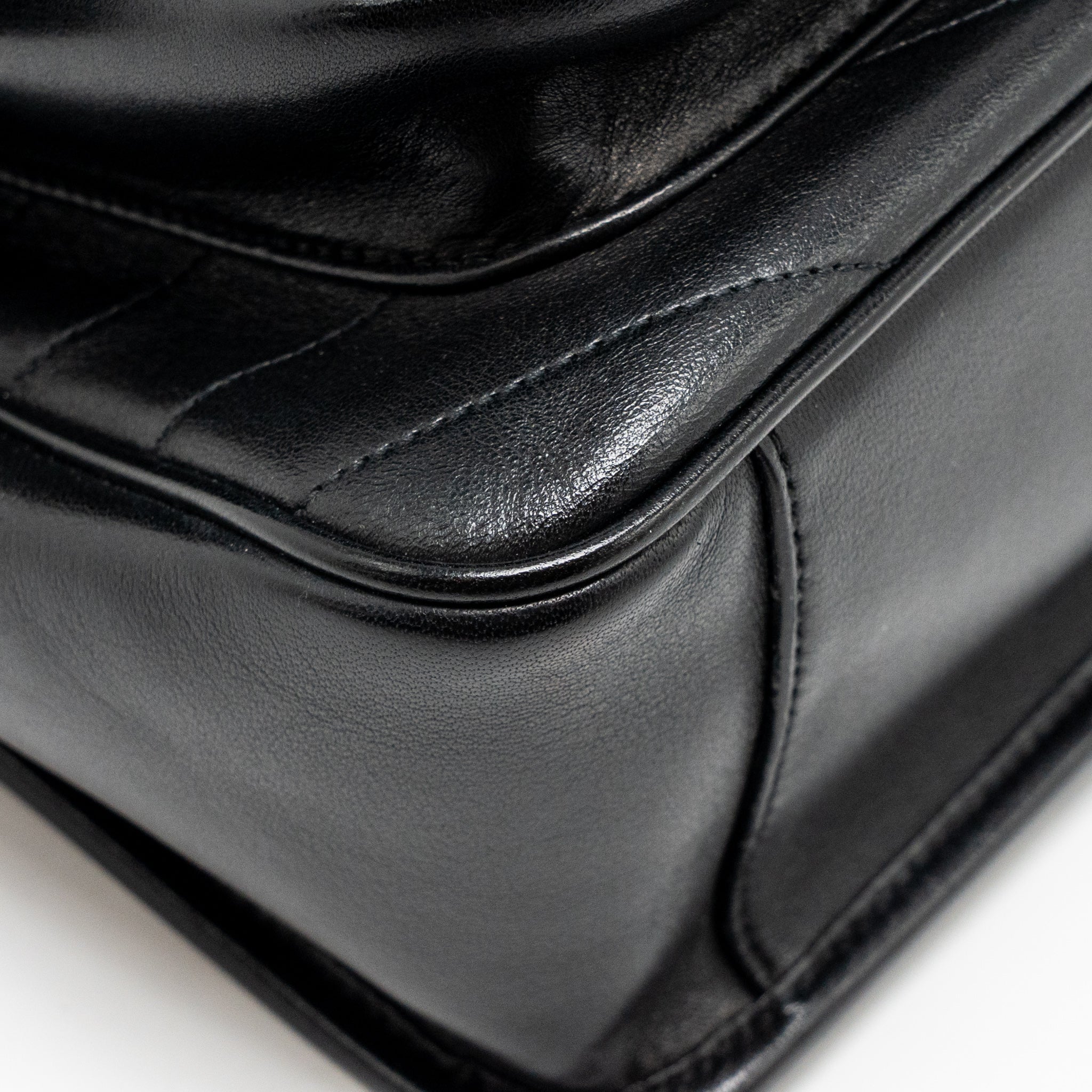 SAINT LAURENT MEDIUM NIKI BAG LAMBSKIN BLACK GHW