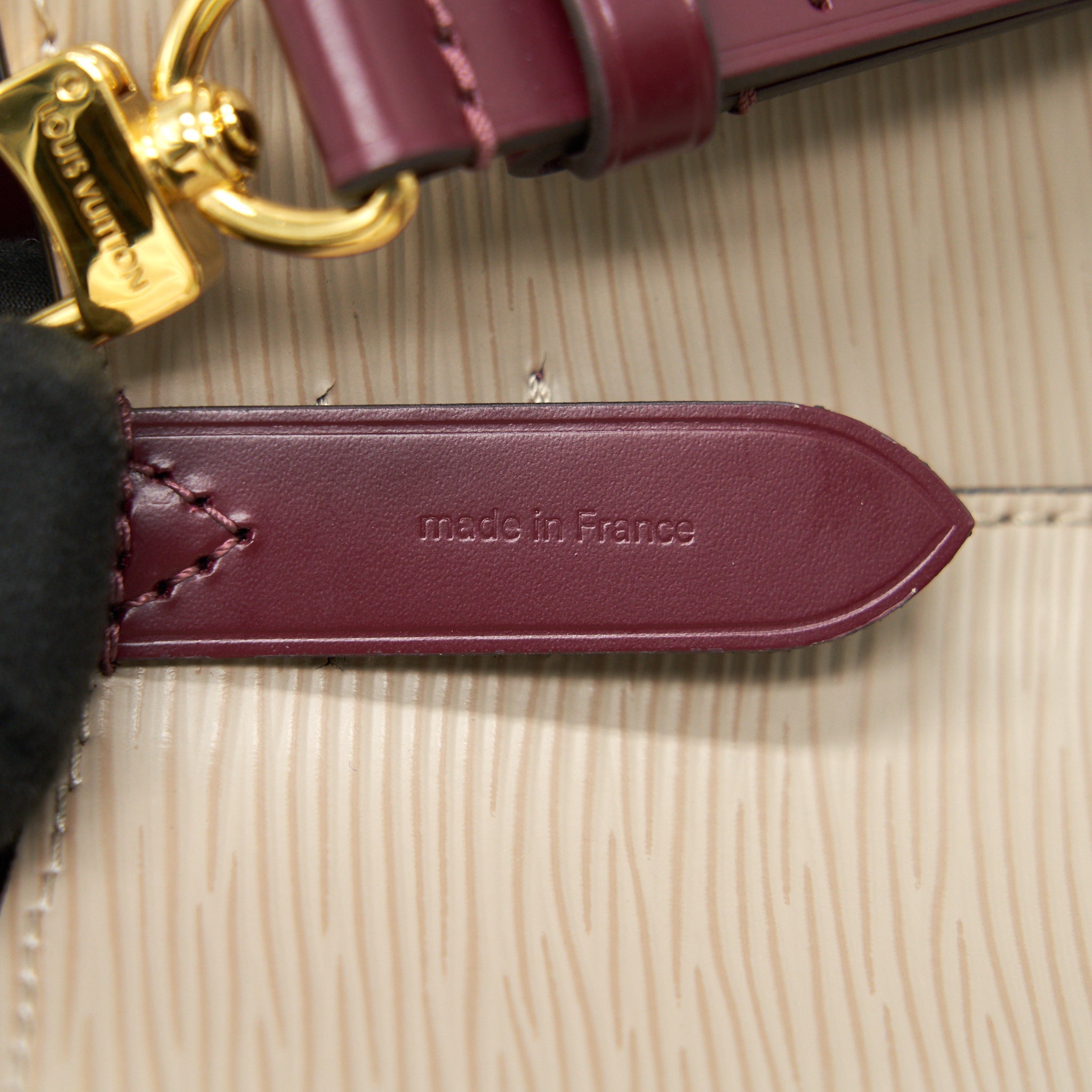 LOUIS VUITTON NEONOE BB EPI GALET