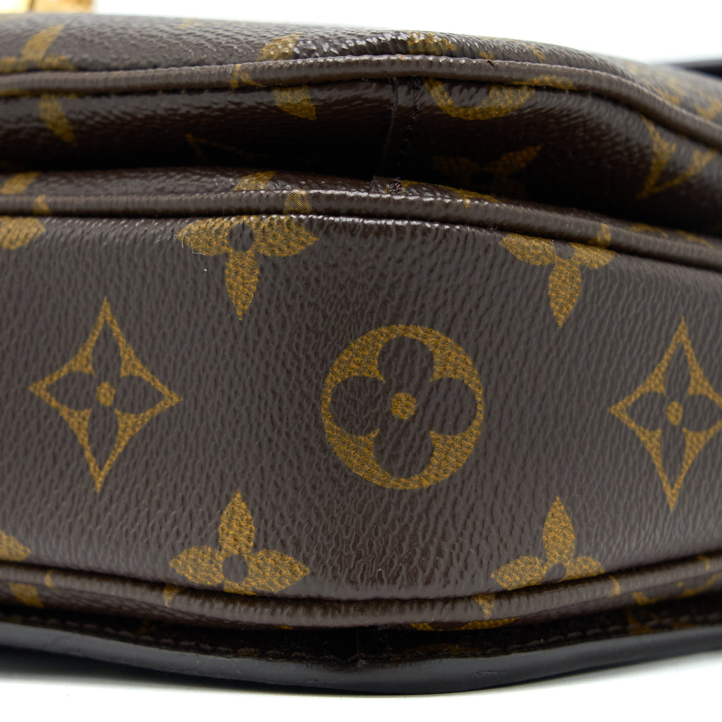 LOUIS VUITTON POCHETTE MÉTIS MONOGRAM CANVAS GHW