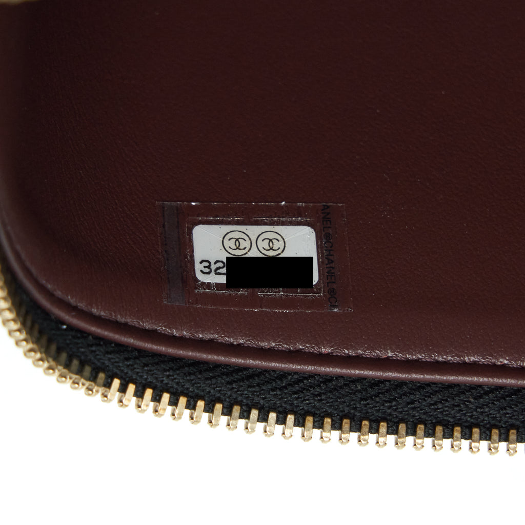 CHANEL 22S LONG VANITY WITH CHAIN CAVIAR BLACK LGHW