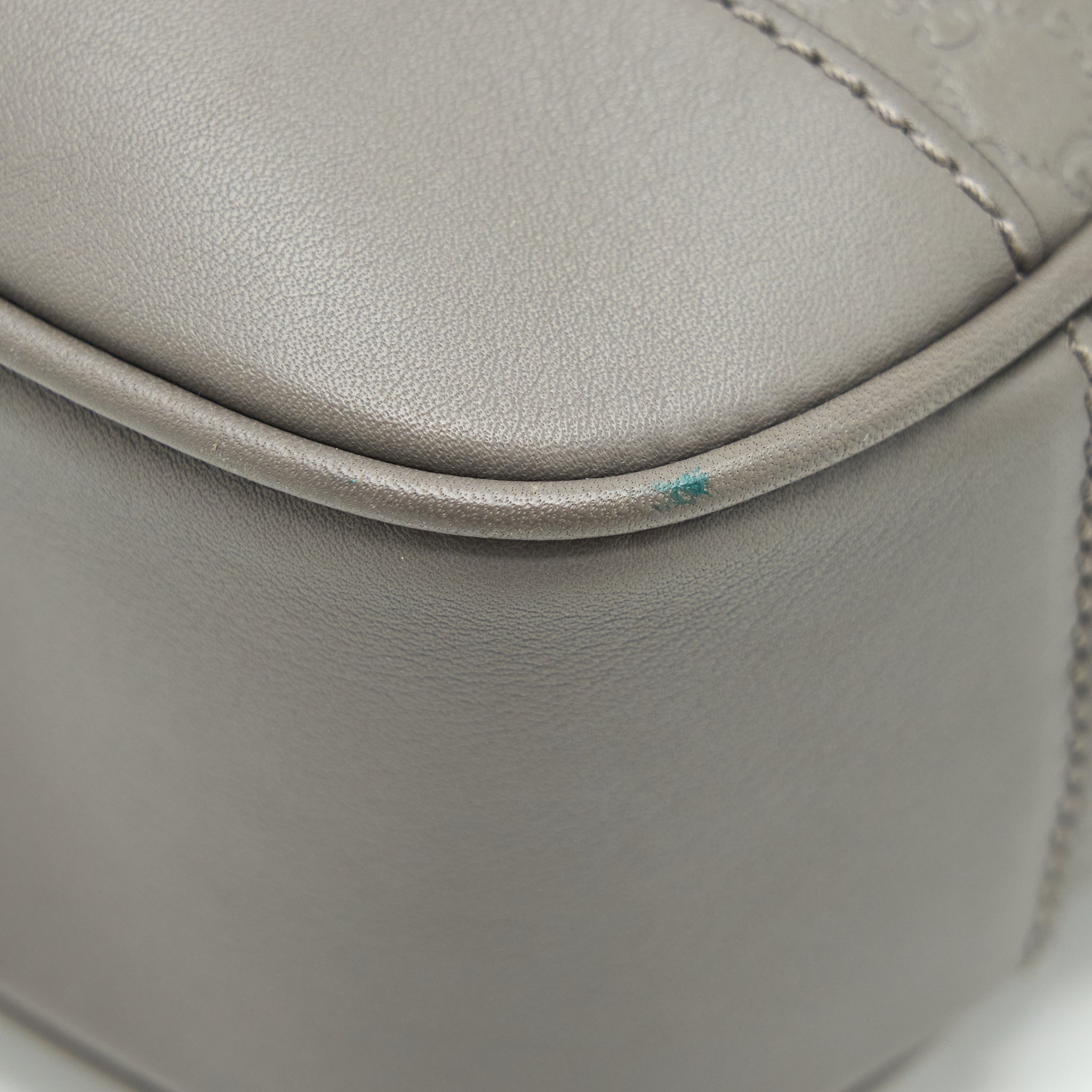 GUCCI GUCCISSIMA CROSSBODY BAG GREY LGHW