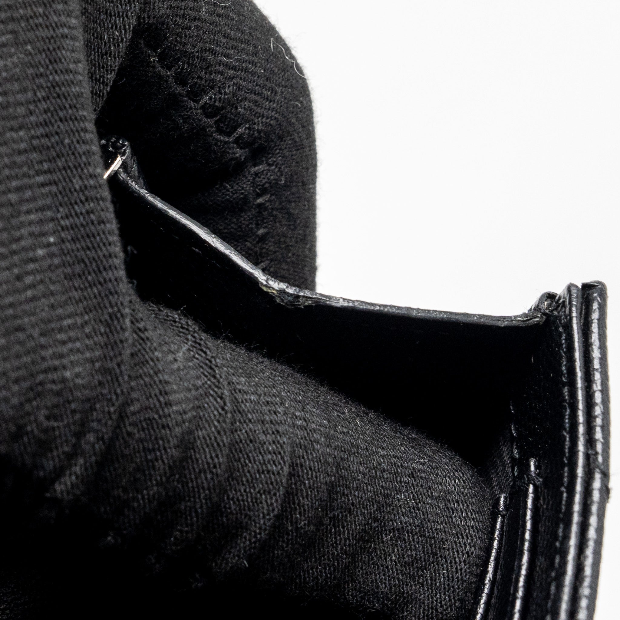 SAINT LAURENT ENVELOP CHAIN BAG GRAINED CALFSKIN BLACK SHW