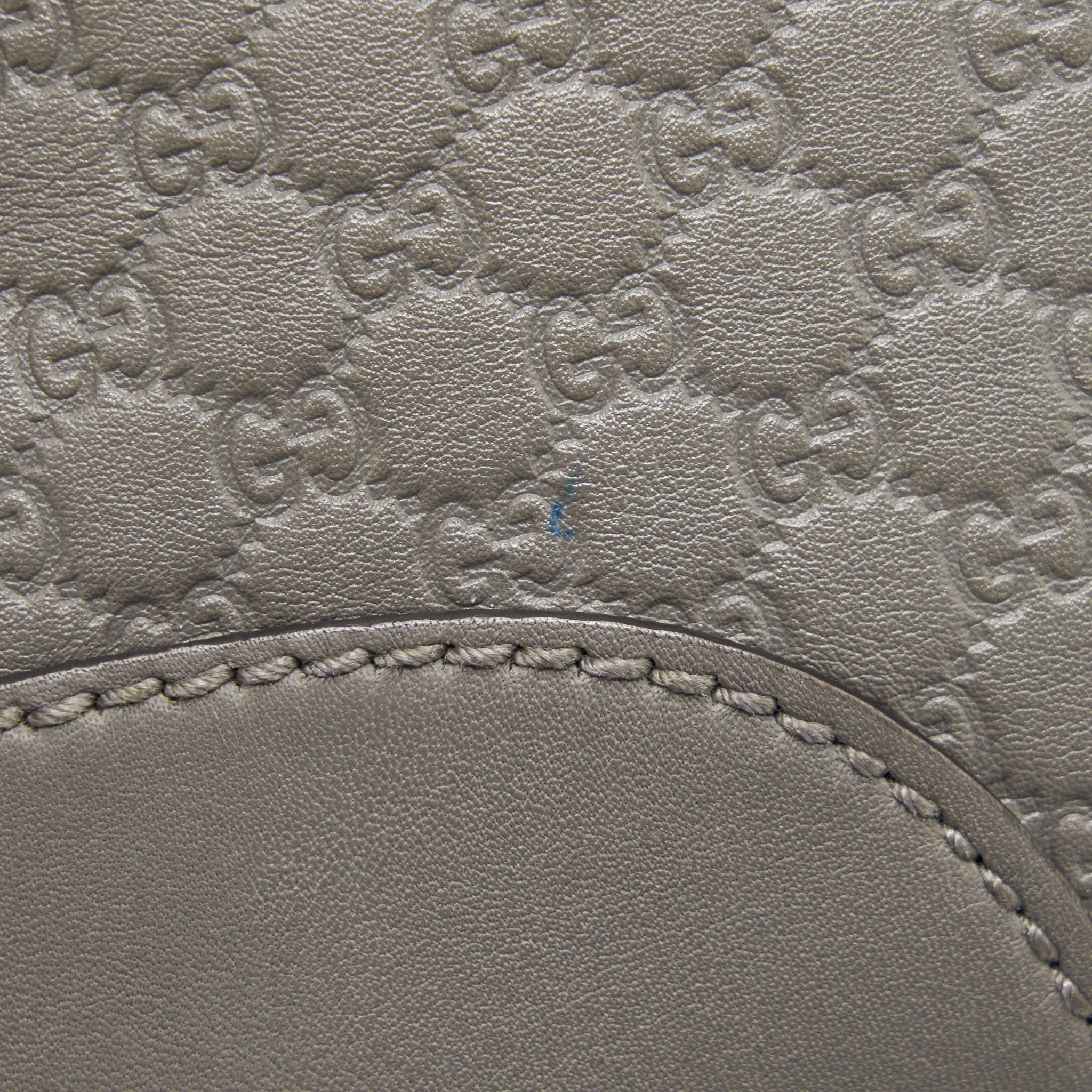 GUCCI GUCCISSIMA CROSSBODY BAG GREY LGHW