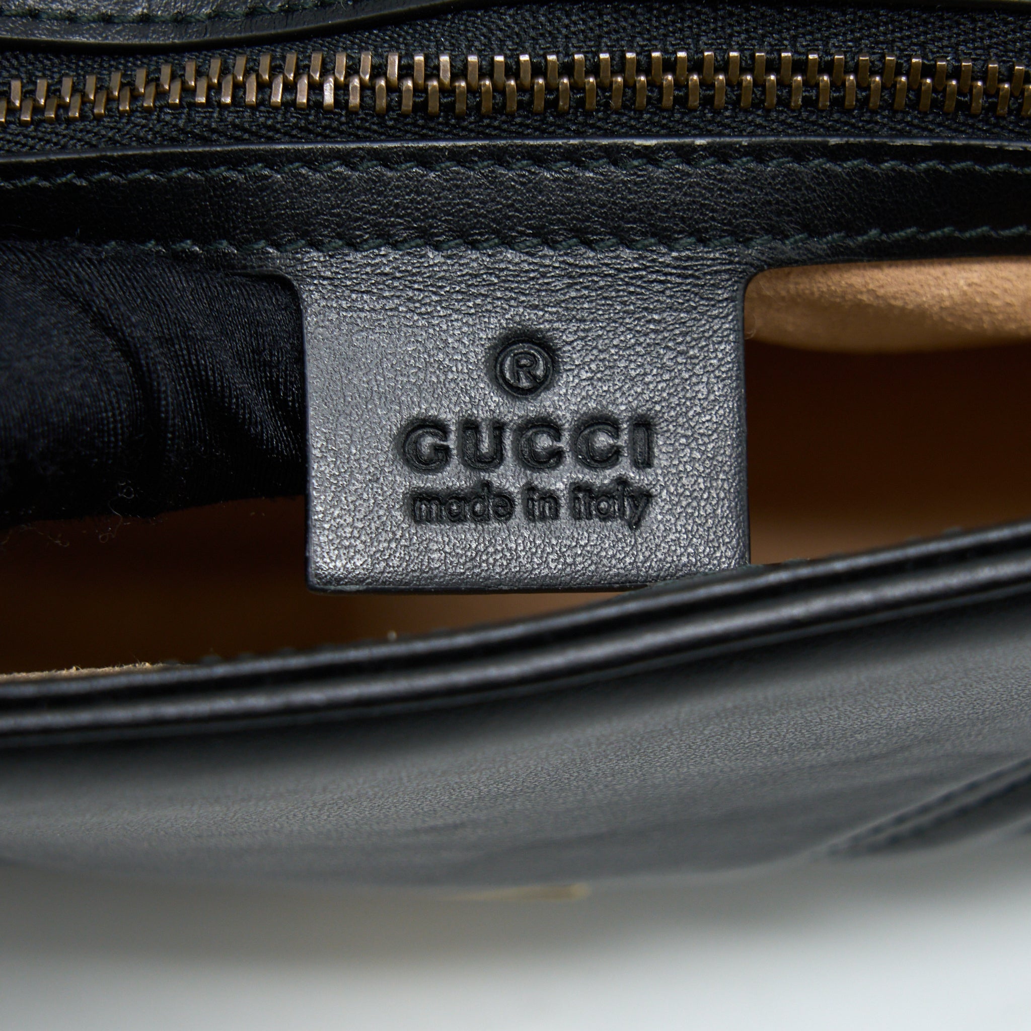 GUCCI SMALL MARMONT BLACK GHW