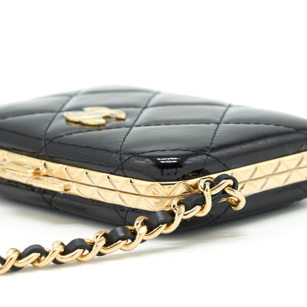 CHANEL 21A MINI CLIP BOX WITH CHAIN PATENT BLACK LGHW