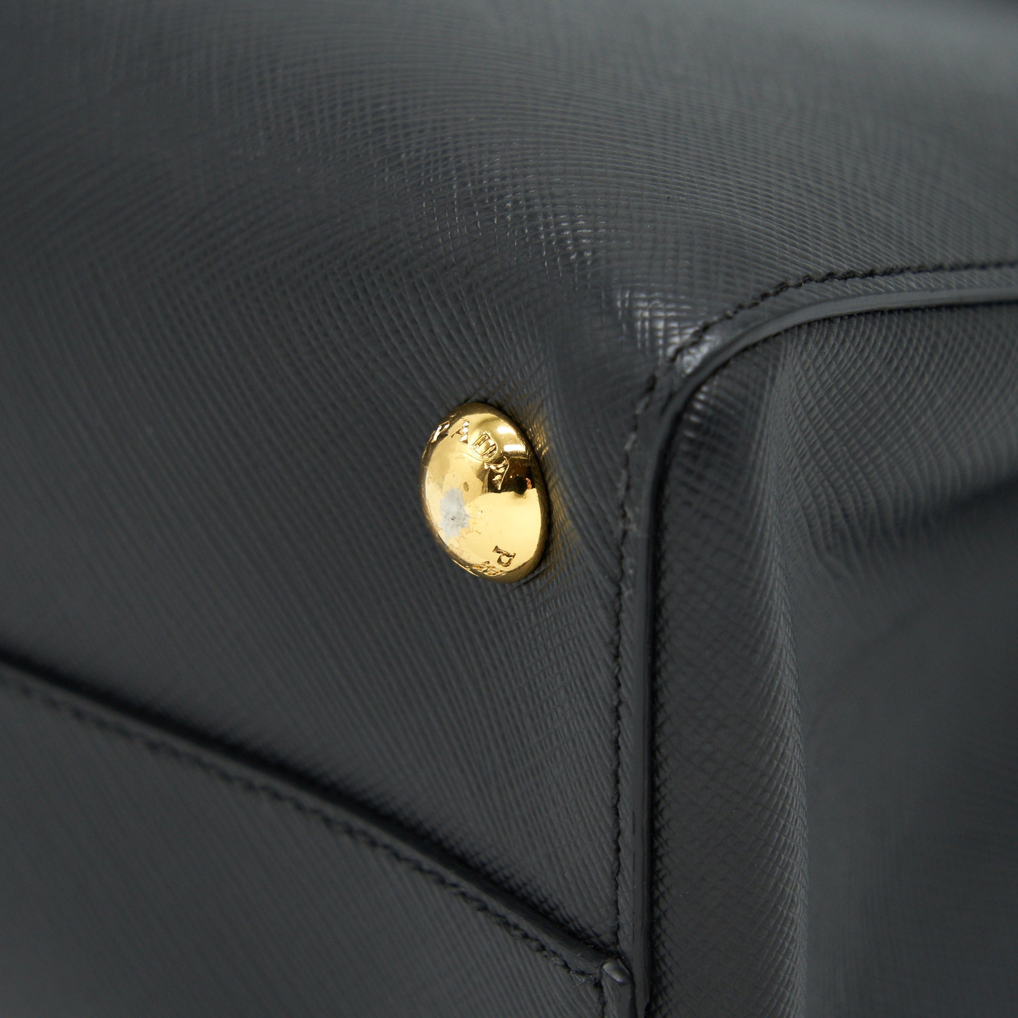 PRADA SAFFIANO LUX LEATHER TOTE BAG NERO