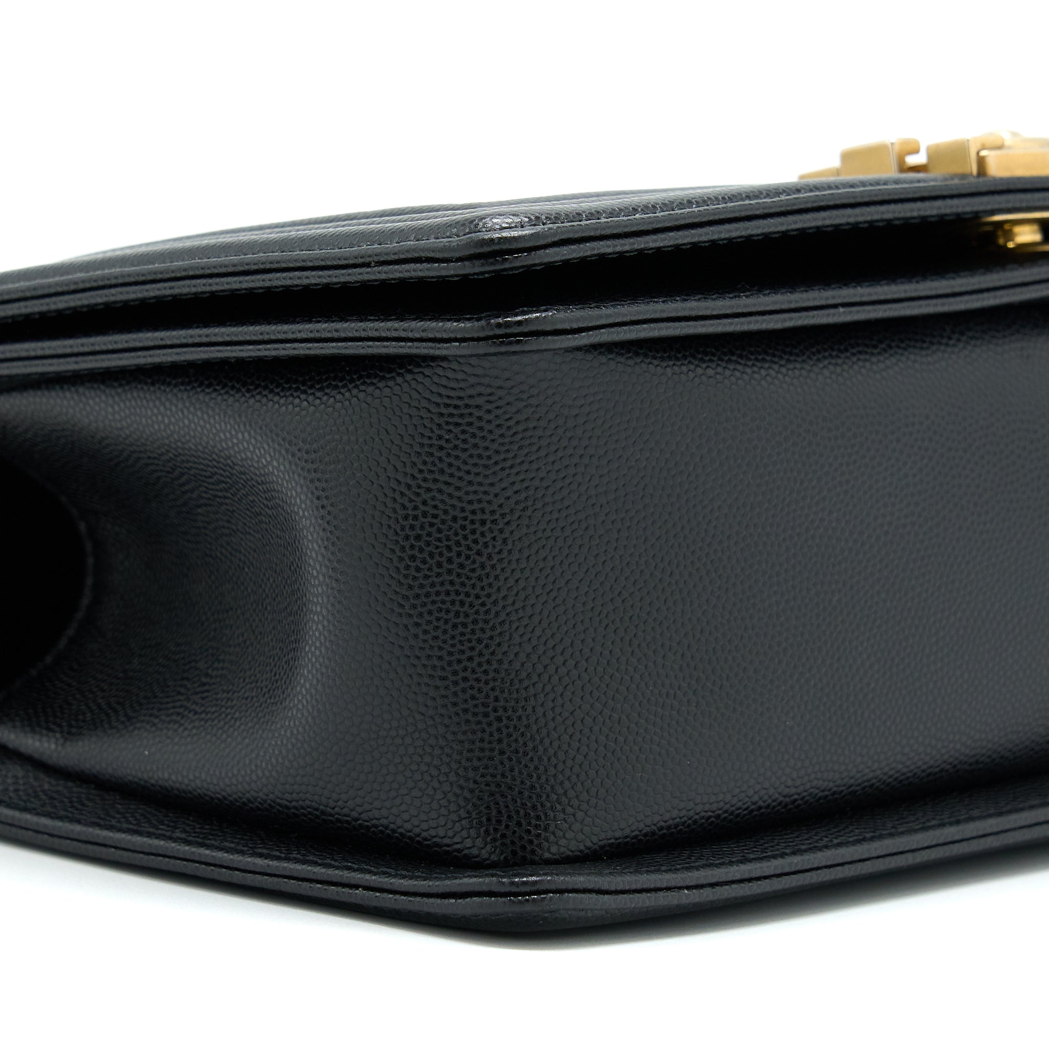 CHANEL MEDIUM BOY BAG CAVIAR BLACK BRUSHED GHW