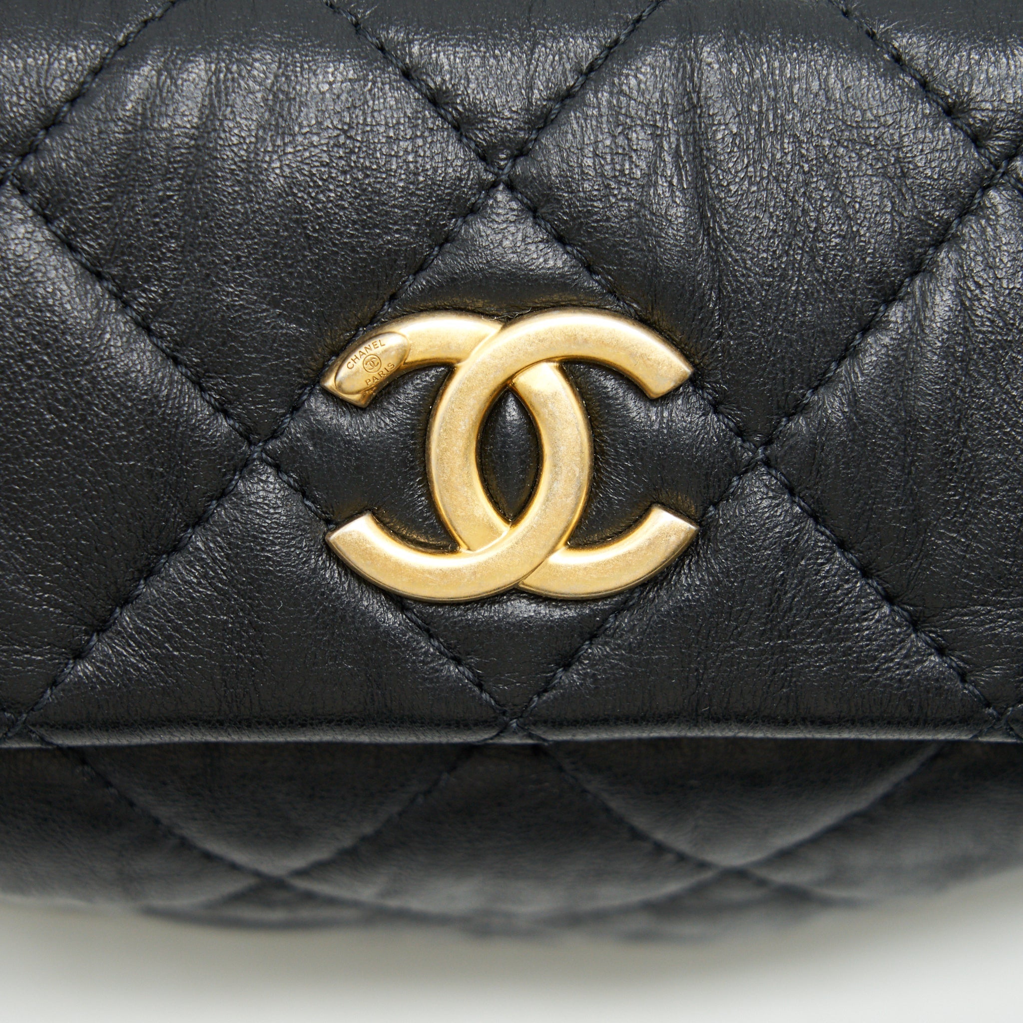 CHANEL SMALL CC WRAPPED STRAP BAG IN CRUMPLED LAMBSKIN SERIAL 31