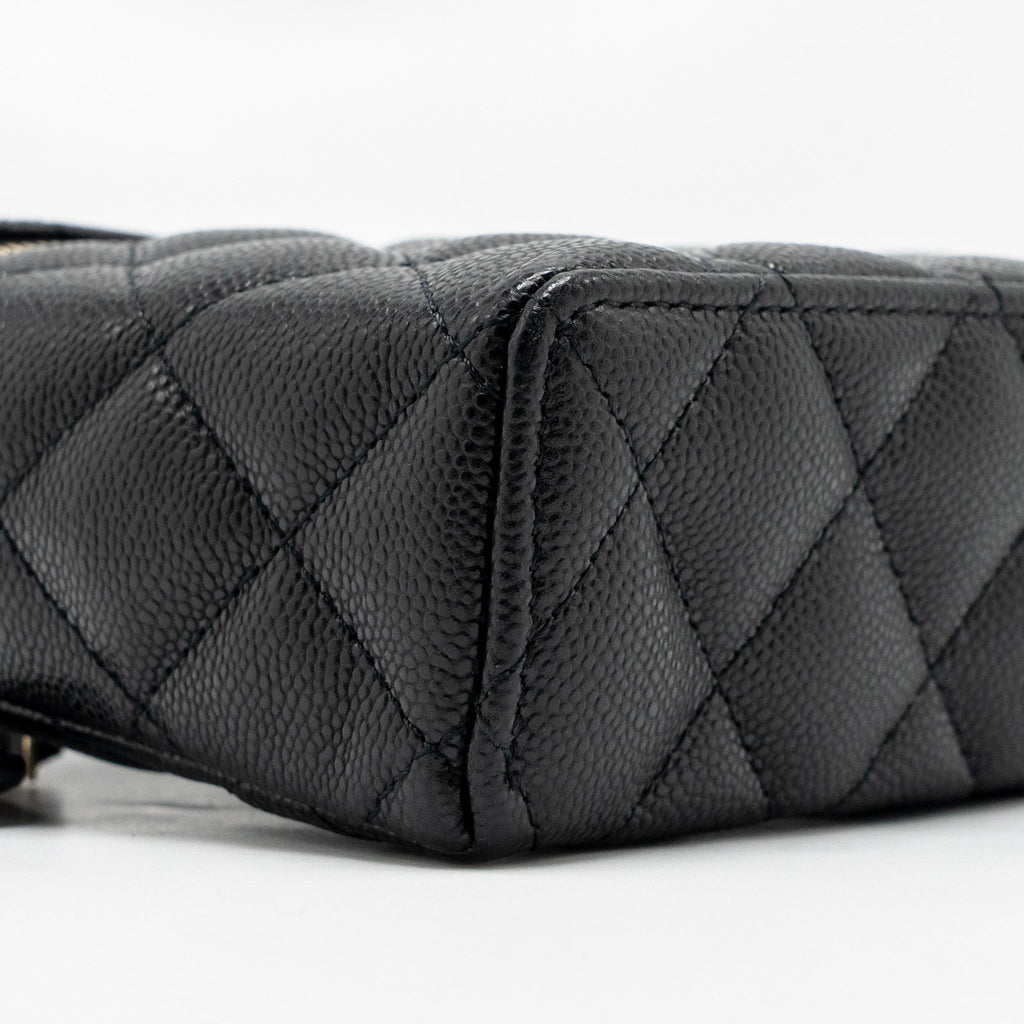 CHANEL 25P CC TOP HANDLE VANITY BAG CAVIAR BLACK LGHW (MICROCHIP)
