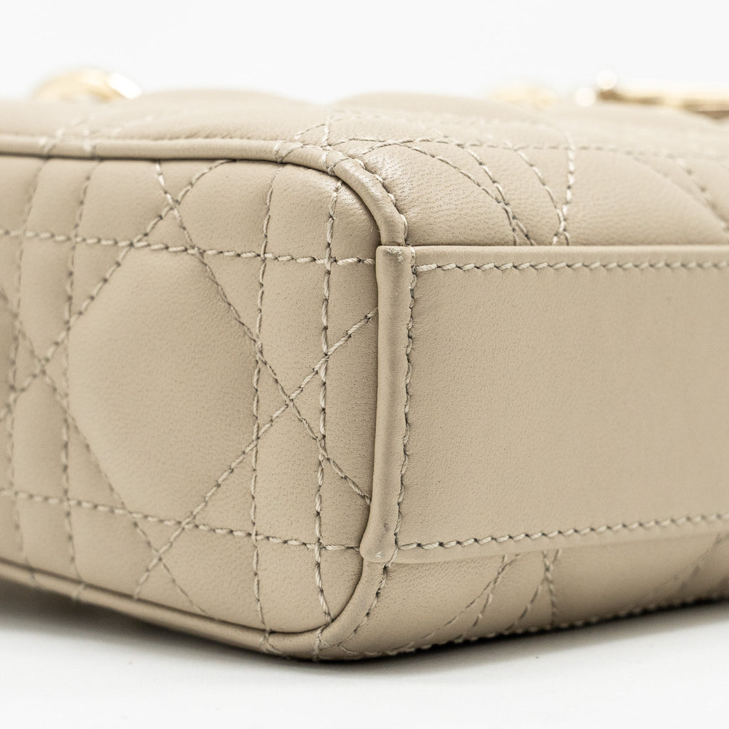 DIOR MEDIUM LADY D-JOY BAG LAMBSKIN BEIGE LGHW