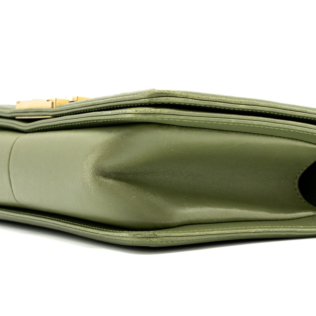 CHANEL MEDIUM BOY BAG LAMBSKIN GREEN GHW