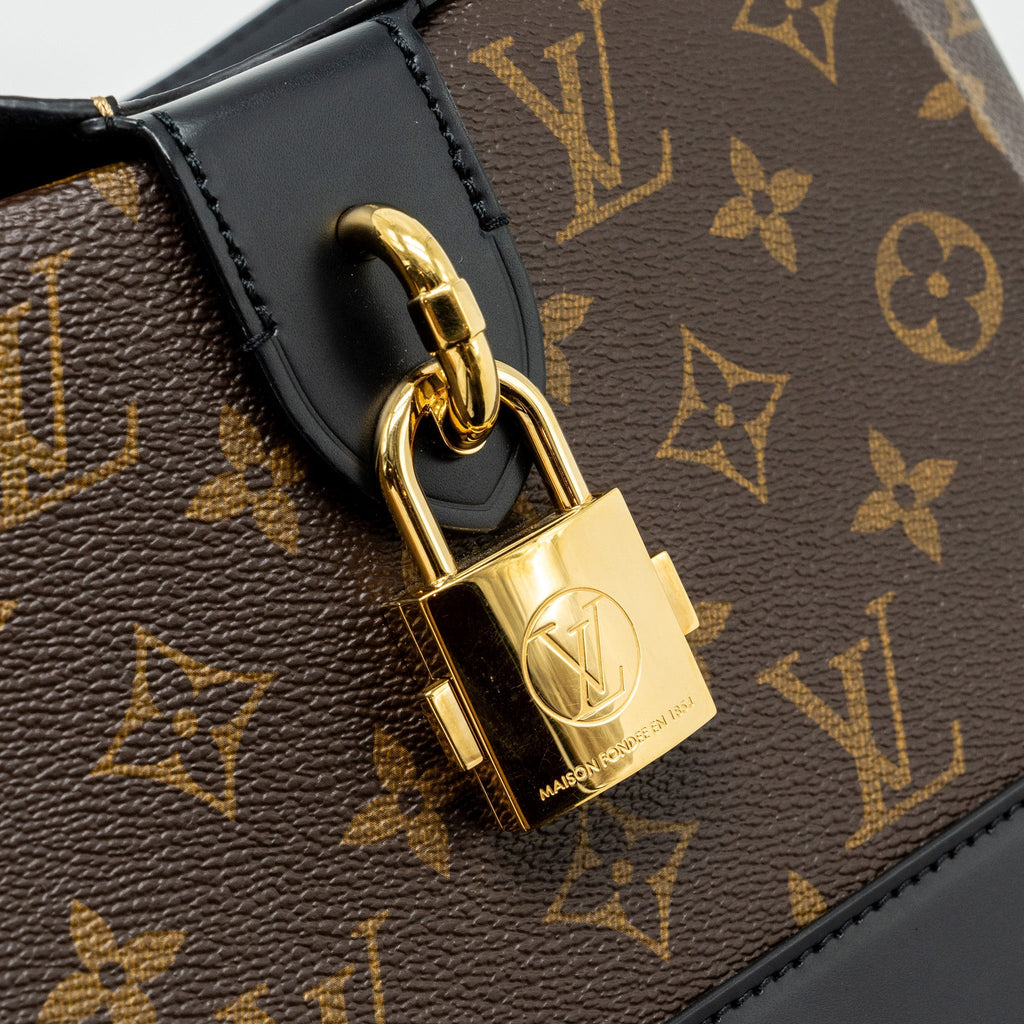 LOUIS VUITTON BENTO BOX REVERSE MONOGRAM CANVAS MULTICOLOUR GHW