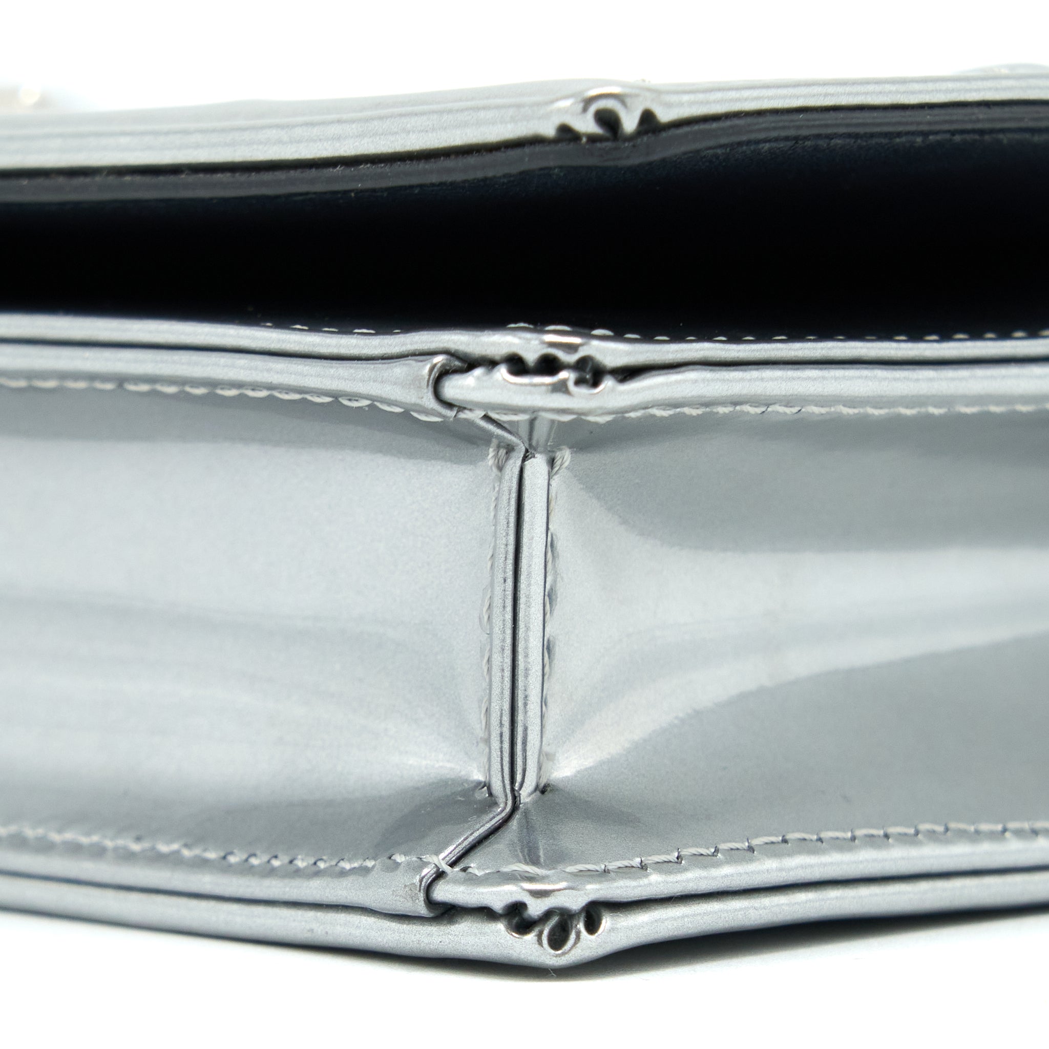 DIOR DIORAMA WALLET ON CHAIN PATENT METALLIC SILVER SHW