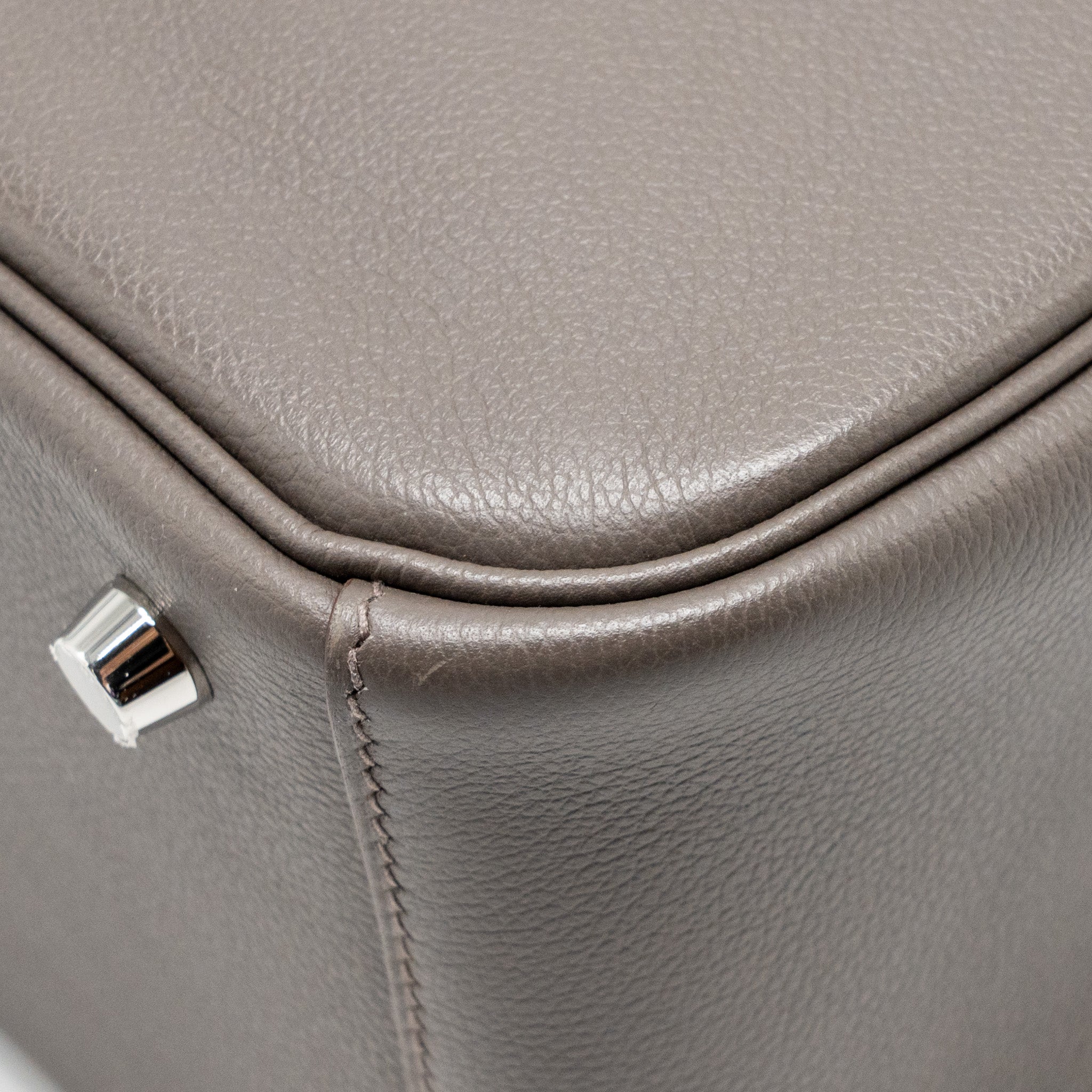 HERMES LINDY 26 EVERCOLOR 8F GRIS ETAIN SHW