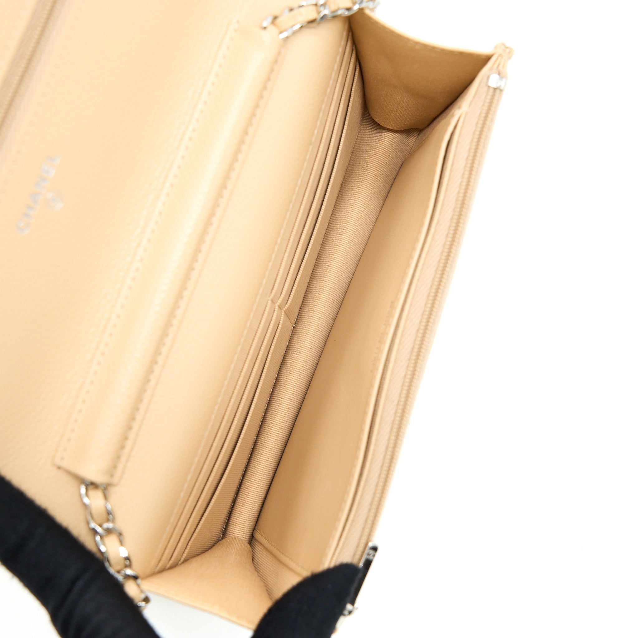 CHANEL CLASSIC WALLET ON CHAIN CAVIAR BEIGE SHW (MICROCHIP)