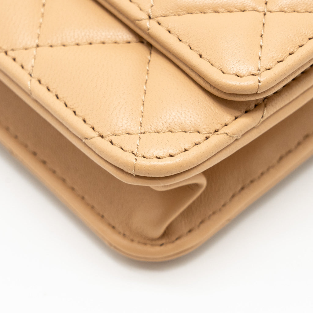 CHANEL PEARL CRUSH WALLET ON CHAIN LAMBSKIN BEIGE GHW (MICROCHIP)