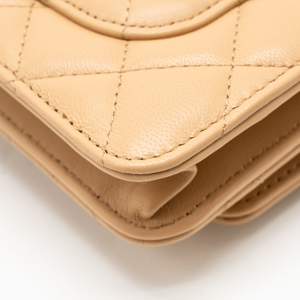 CHANEL PEARL CRUSH WALLET ON CHAIN LAMBSKIN BEIGE GHW (MICROCHIP)