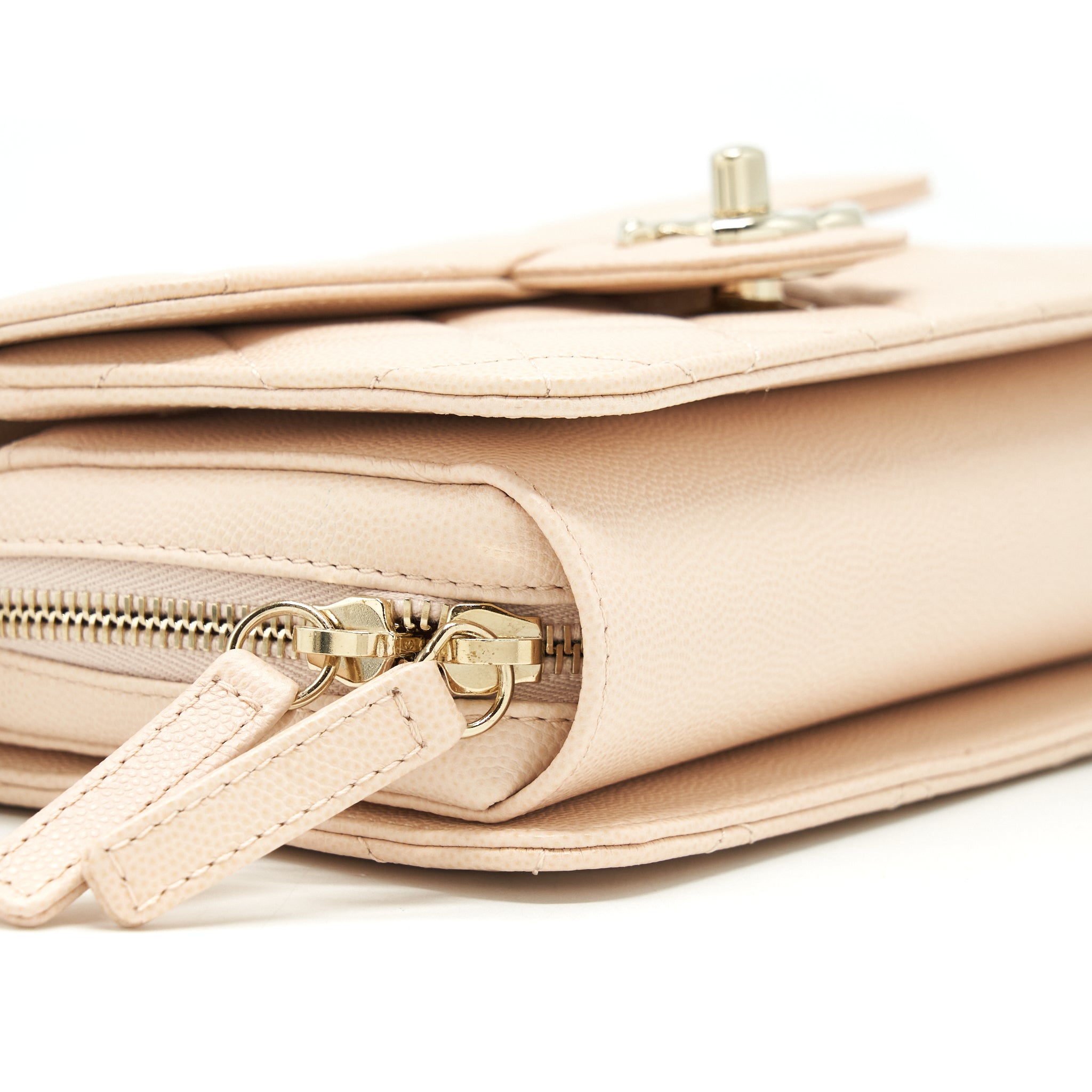 CHANEL 21K CROSSBODY BAG CAVIAR LIGHT BEIGE LGHW