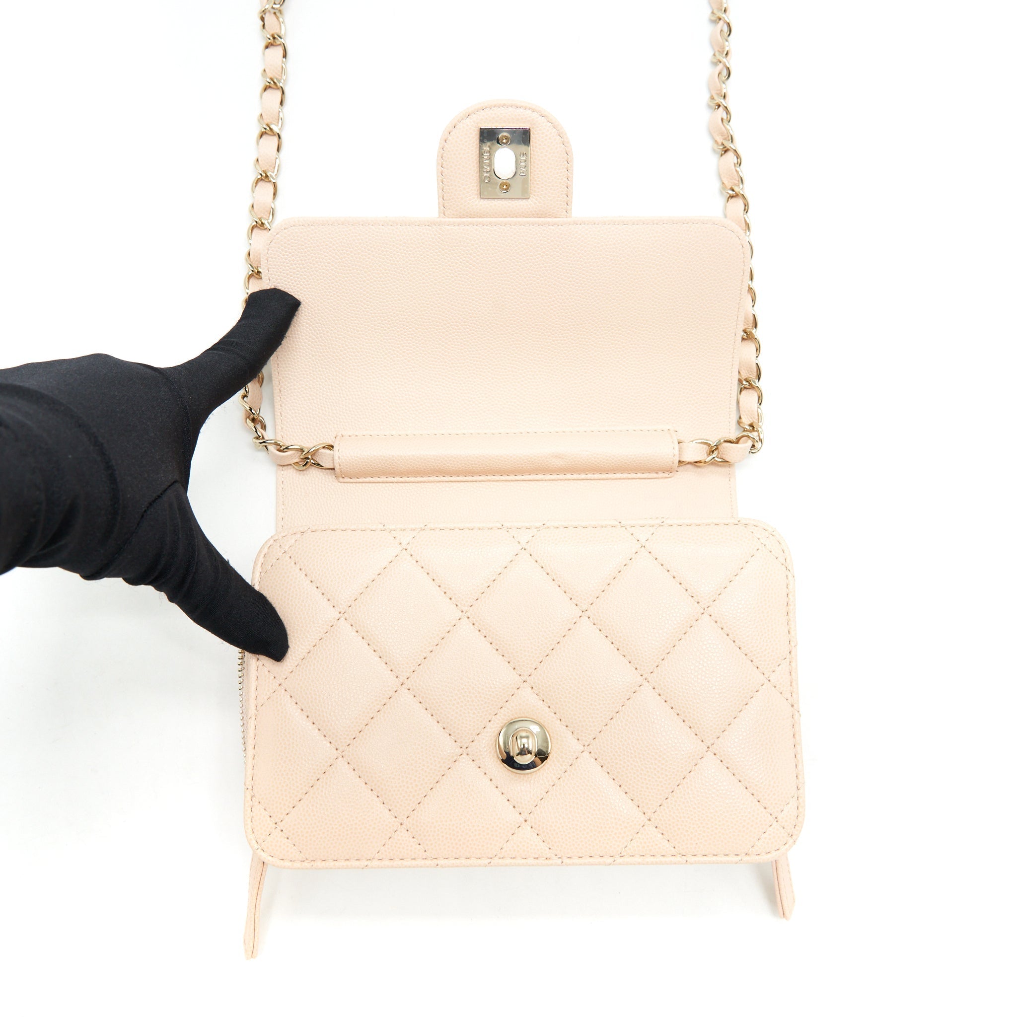 CHANEL 21K CROSSBODY BAG CAVIAR LIGHT BEIGE LGHW