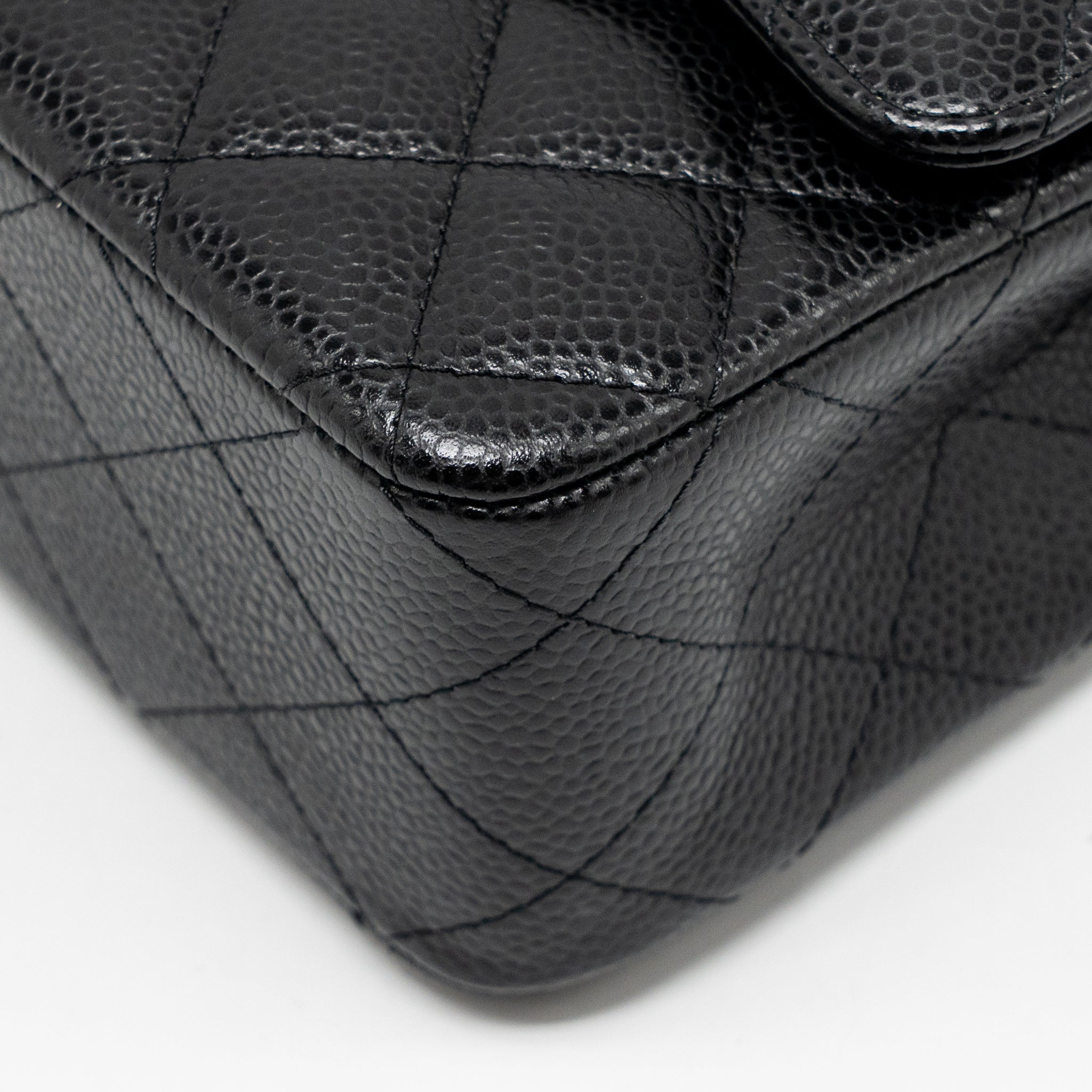 CHANEL MEDIUM CLASSIC DOUBLE FLAP BAG CAVIAR BLACK SHW
