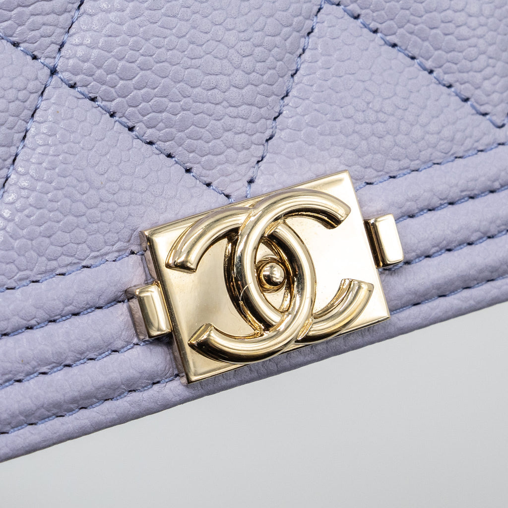 CHANEL BOY WALLET ON CHAIN CAVIAR LIALIC / LIGHT PURPLE LGHW (MICROCHIP)