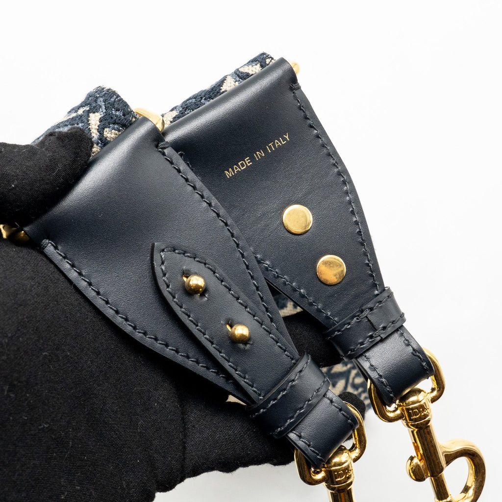 DIOR LARGE BOBBY BAG GRAINED CALFSKIN BEIGE GHW