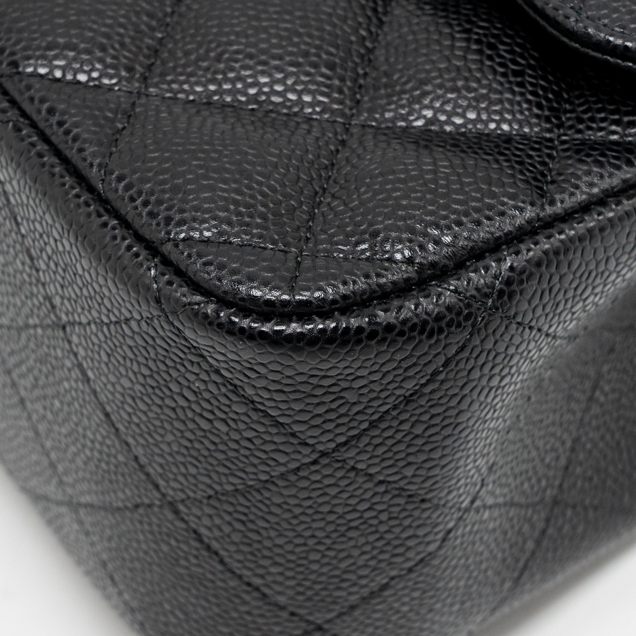 CHANEL JUMBO CLASSIC DOUBLE FLAP BAG CAVIAR BLACK GHW