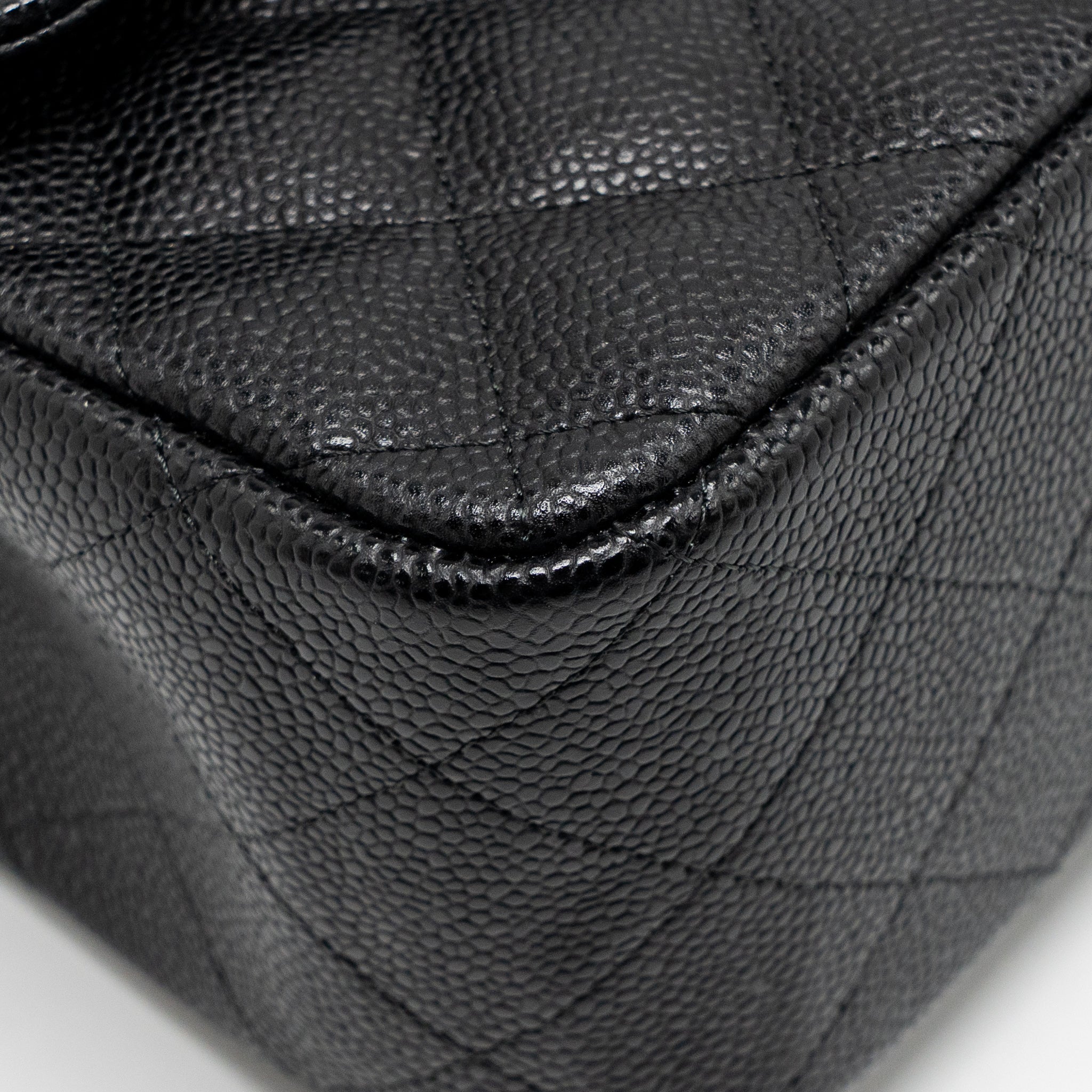 CHANEL JUMBO CLASSIC DOUBLE FLAP BAG CAVIAR BLACK GHW
