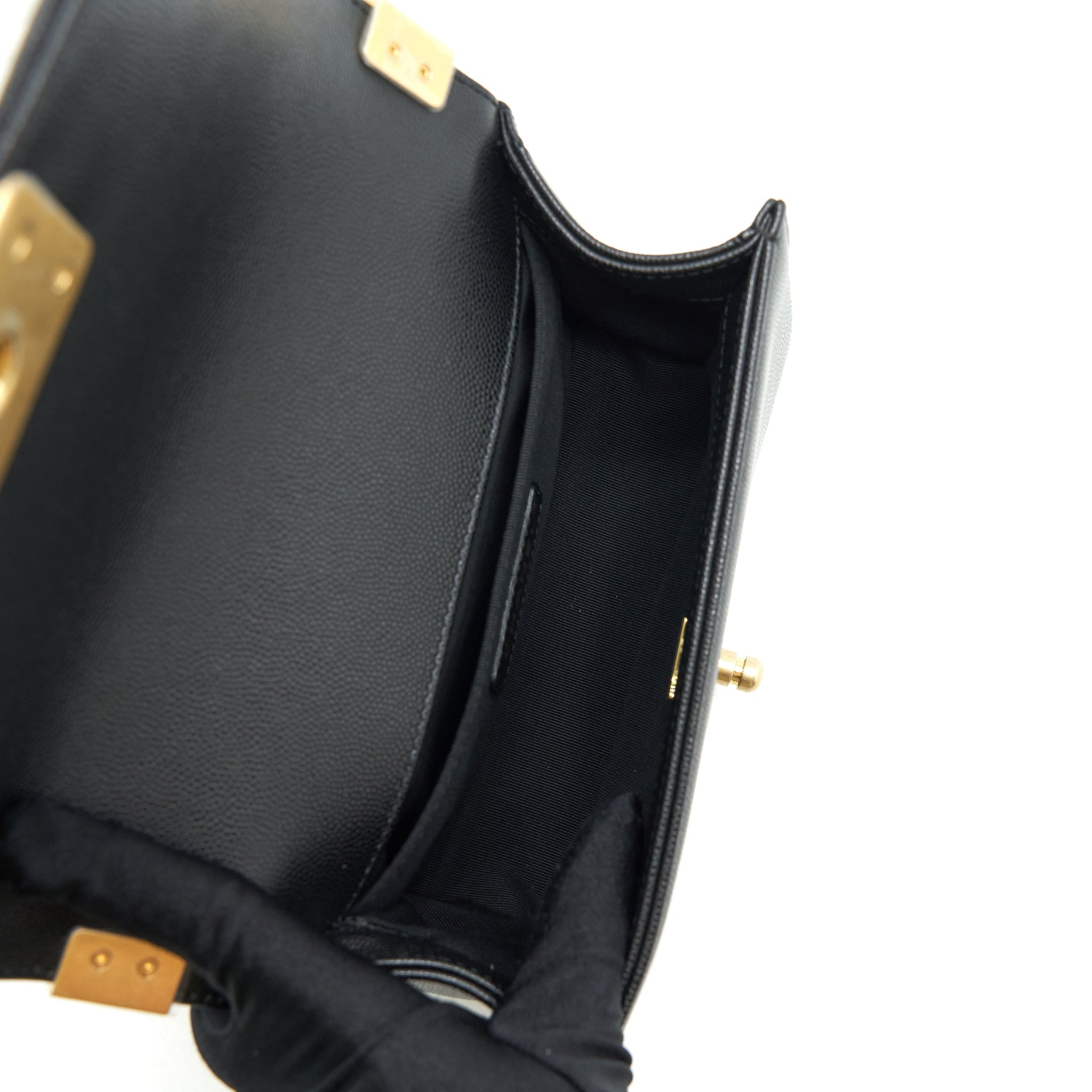 CHANEL SMALL BOY BAG CAVIAR BLACK GHW (MICROCHIP)