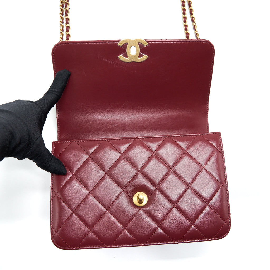 CHANEL 21A MEDIUM GOLD CRUSH FLAP BAG CALFSKIN NC635 BURGUNDY GHW (MICROCHIP)