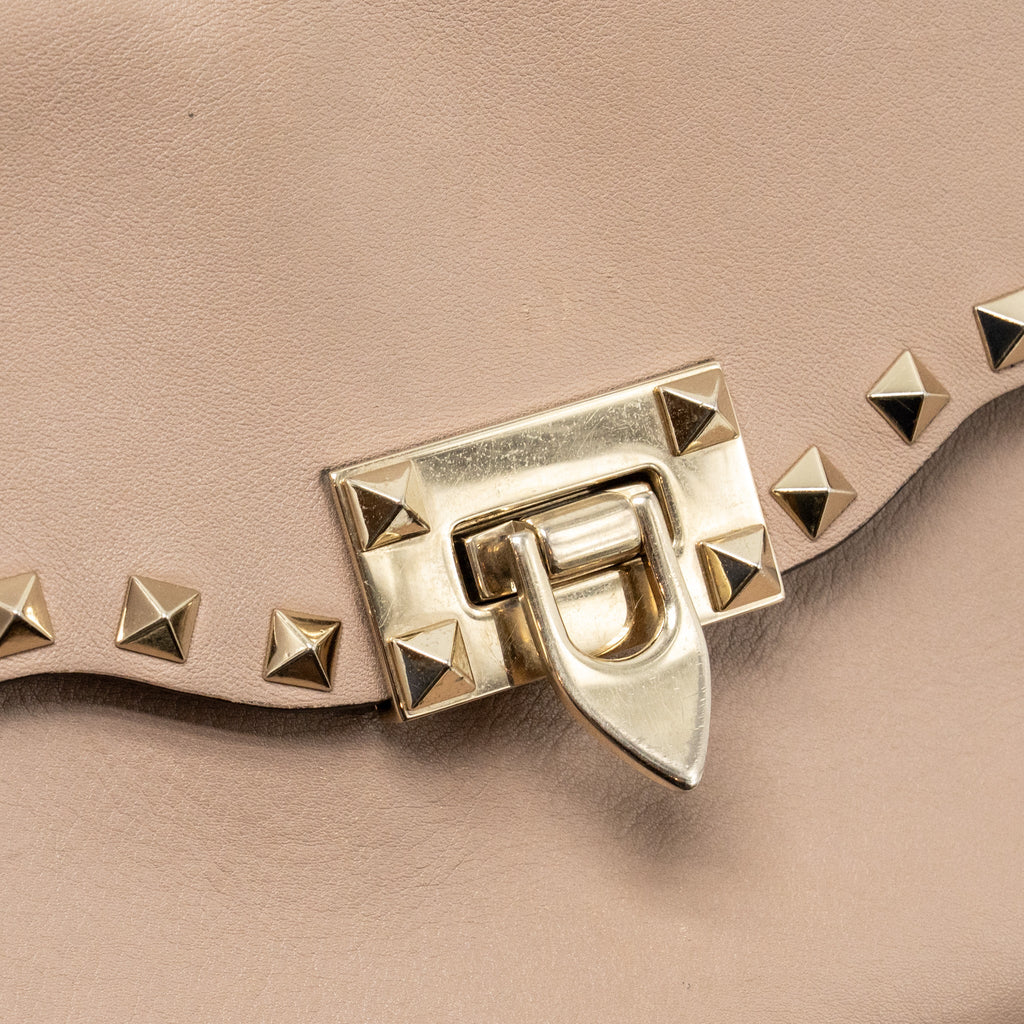 VALENTINO SMALL ROCKSTUD CROSSBODY BAG CALFSKIN BEIGE LGHW