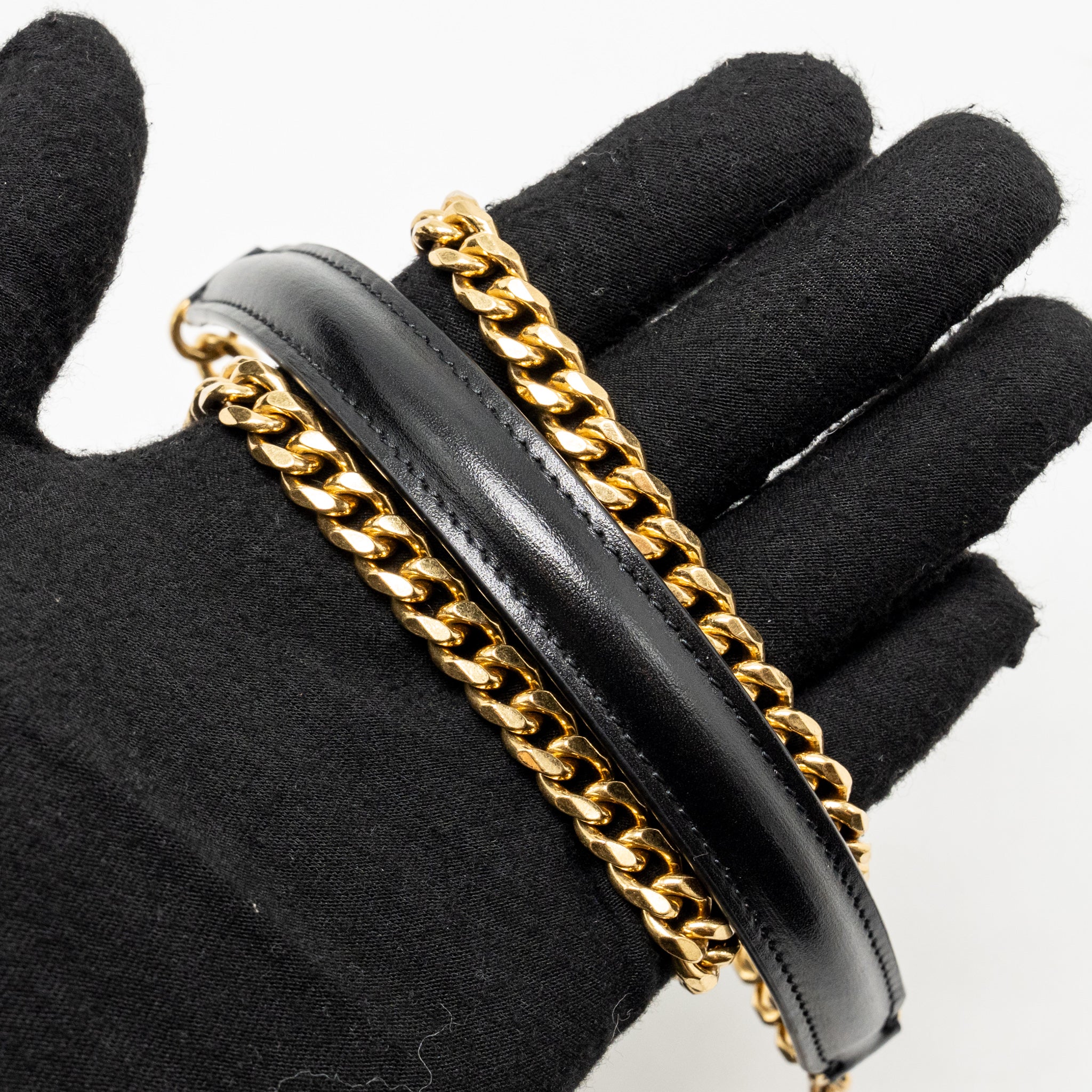 CELINE WALLET ON CHAIN MARGO SHINY CALFSKIN BLACK GHW