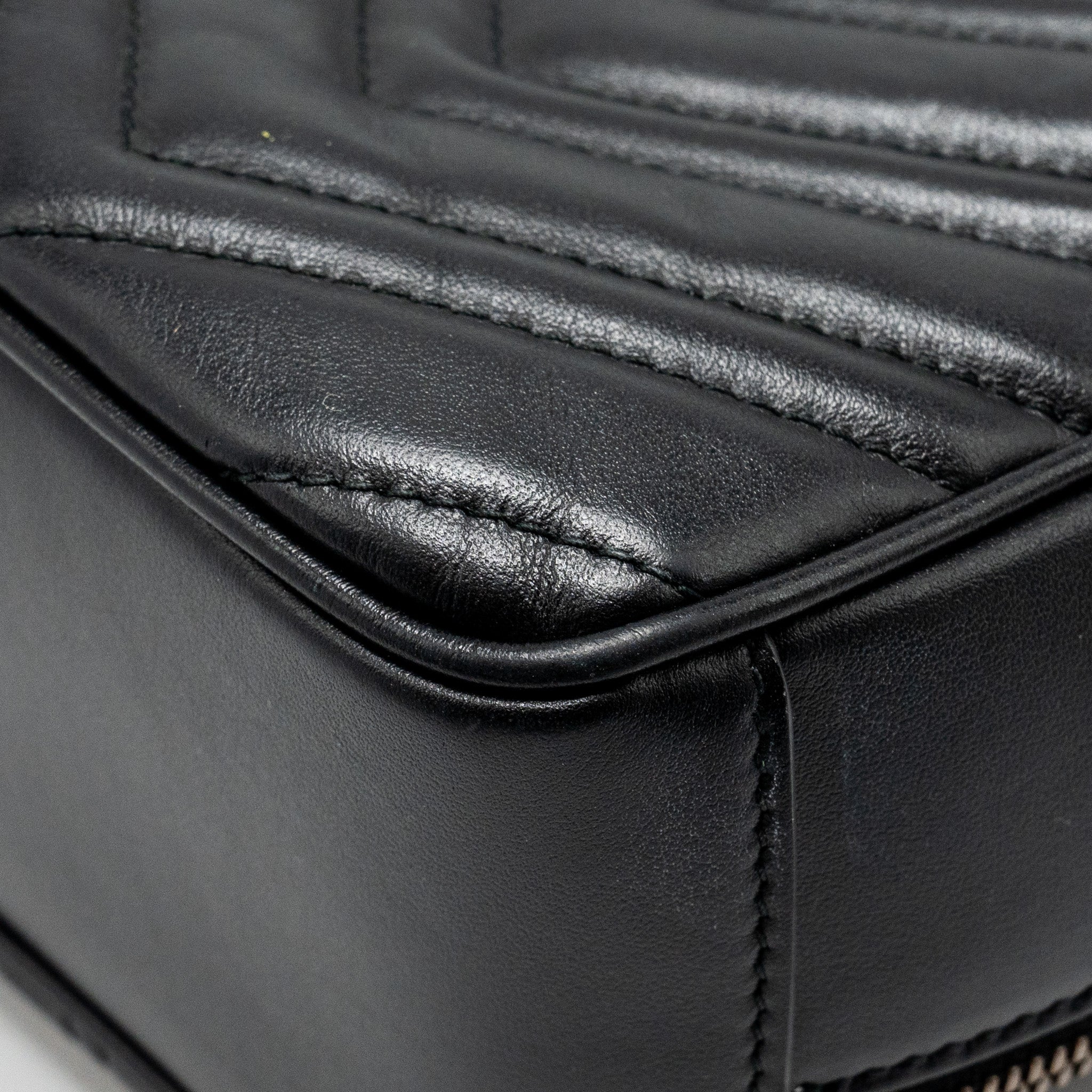 GUCCI GG MARMONT ZIP AROUND TOP HANDLE CAMERA BAG CALFSKIN BLACK GHW