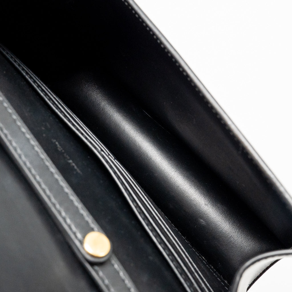 CELINE WALLET ON CHAIN MARGO SHINY CALFSKIN BLACK GHW