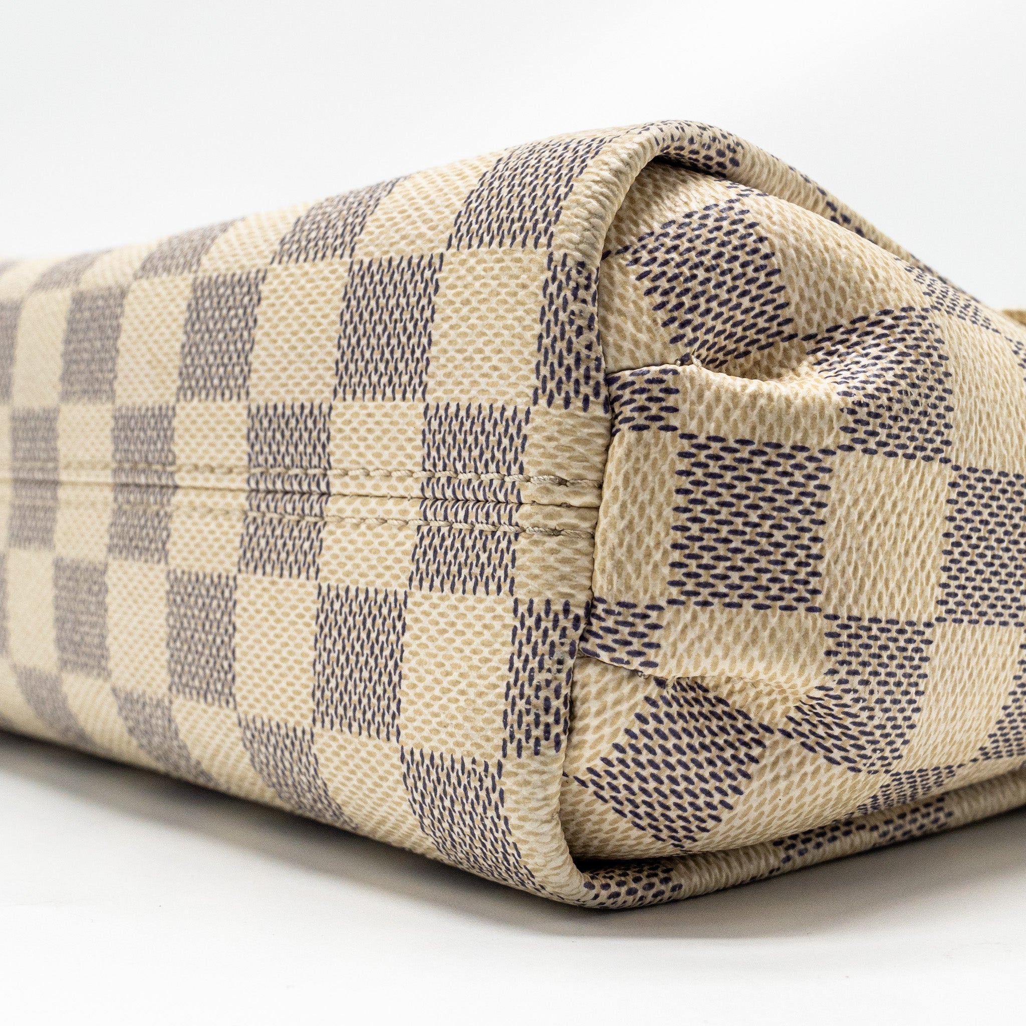 LOUIS VUITTON CROISETTE DAMIER AZUR CANVAS WHITE GHW