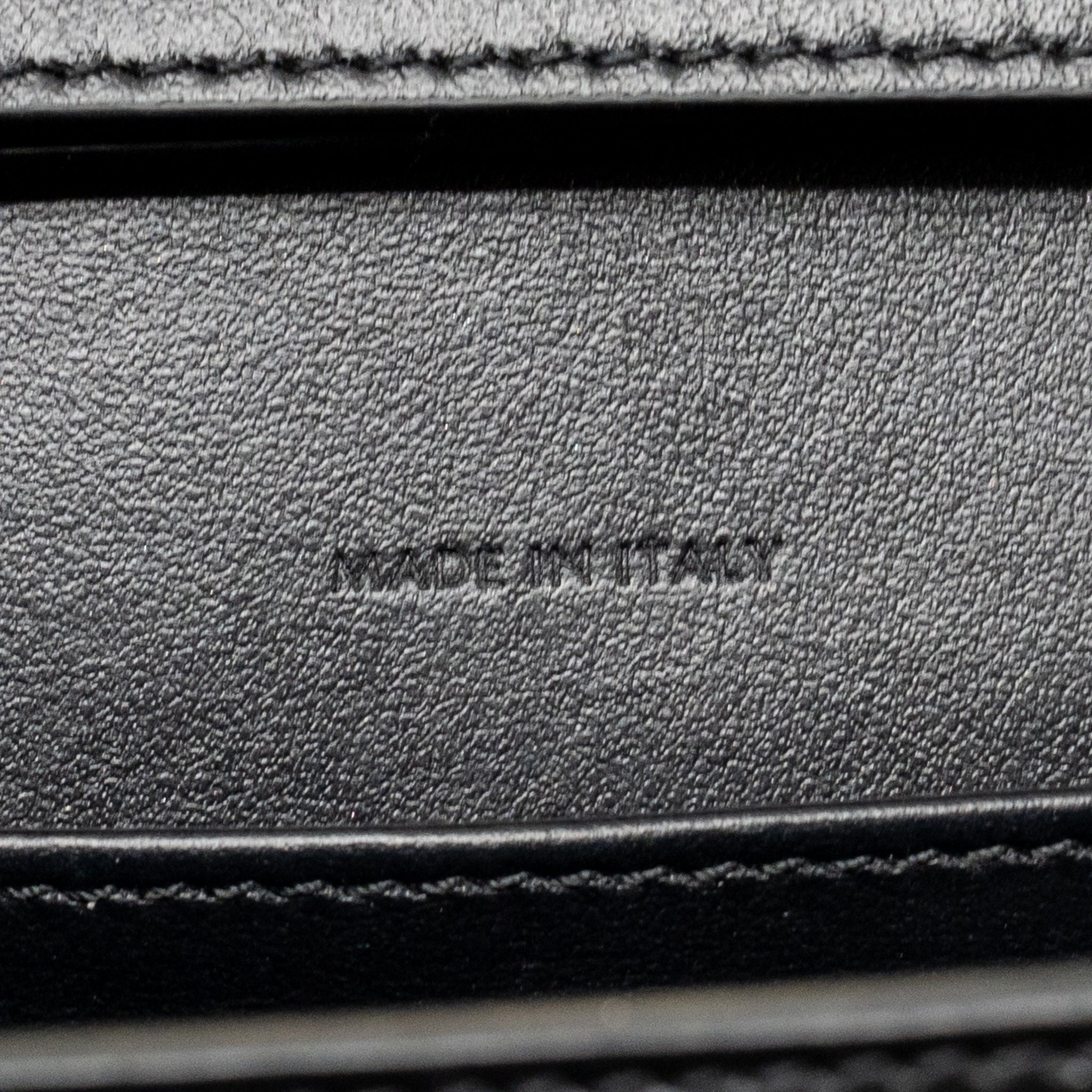 CELINE WALLET ON CHAIN MARGO SHINY CALFSKIN BLACK GHW