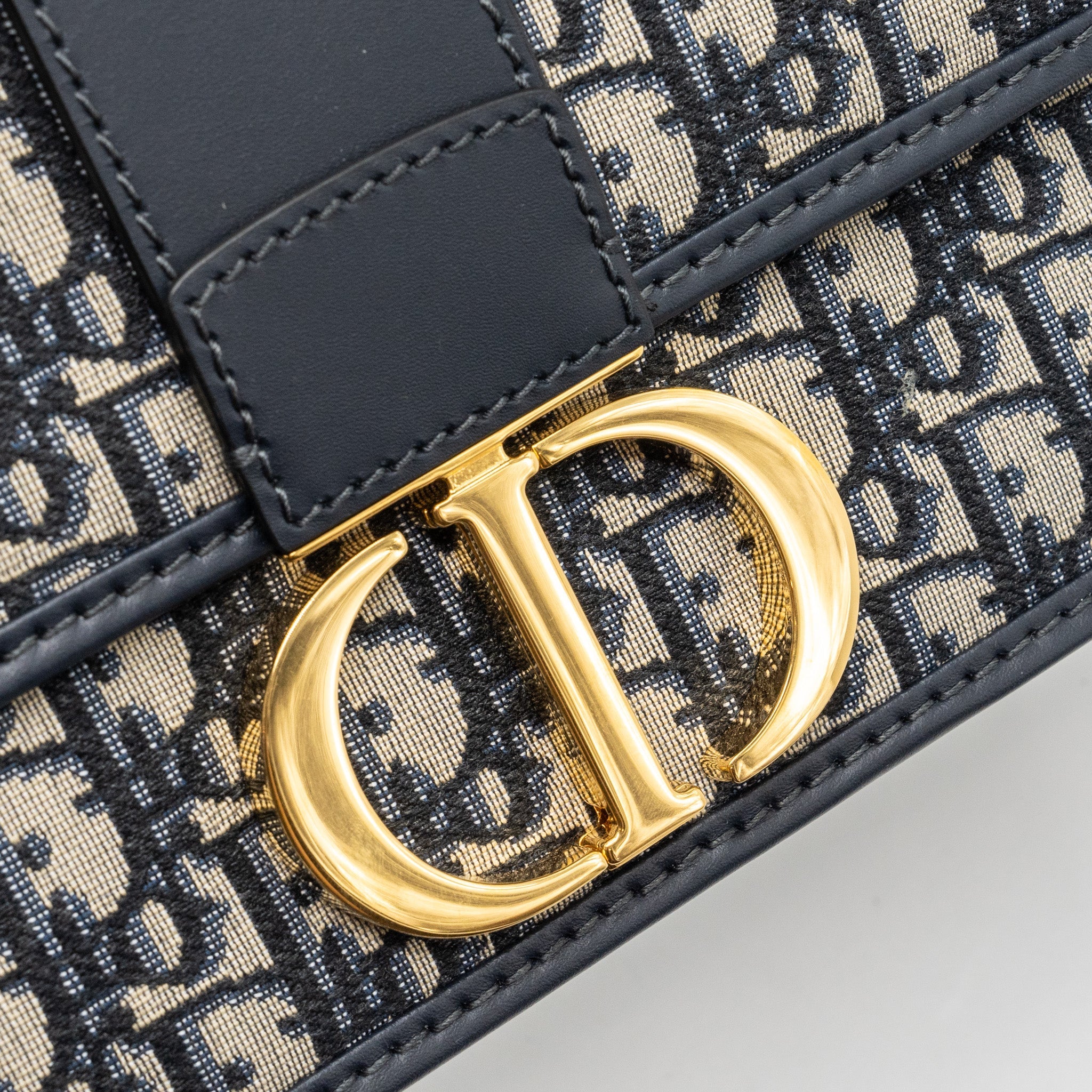 DIOR MONTAIGNE 30 MEDIUM BAG OBLIQUE JACQUARD GHW