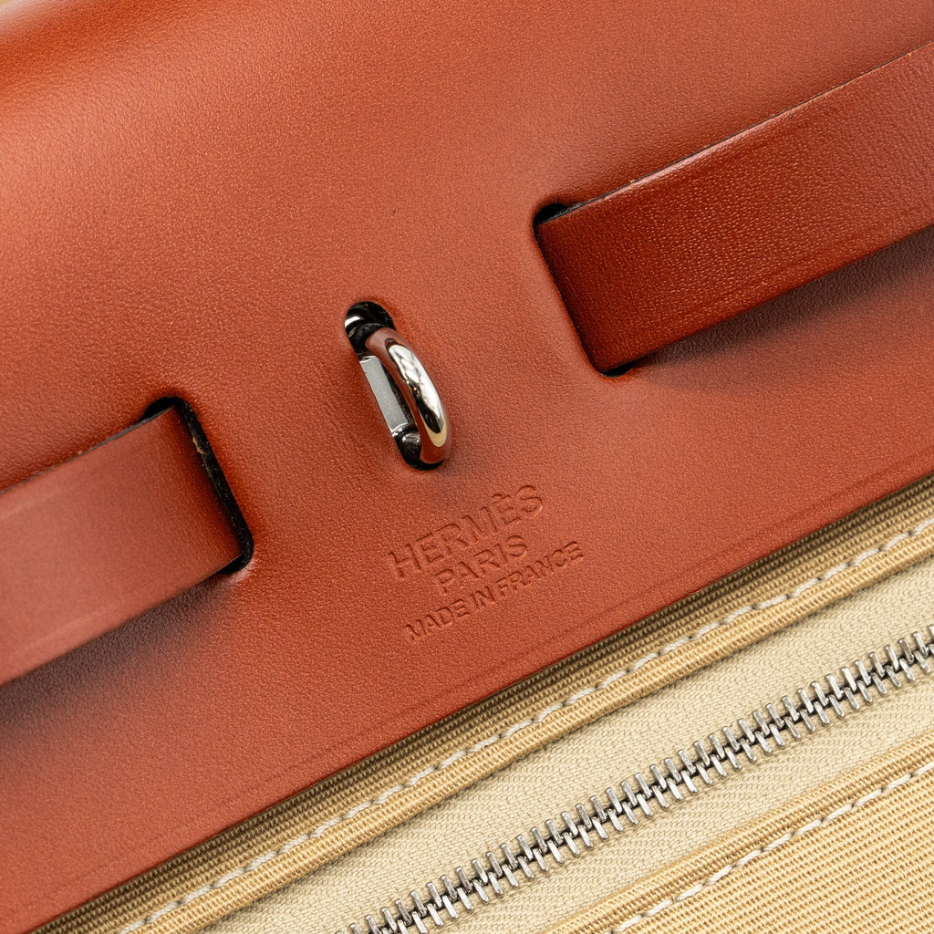 HERMES HERBAG 31 ZIP BAG CANVAS / HUNTER LEATHER TRENCH/ CUVIER SHW