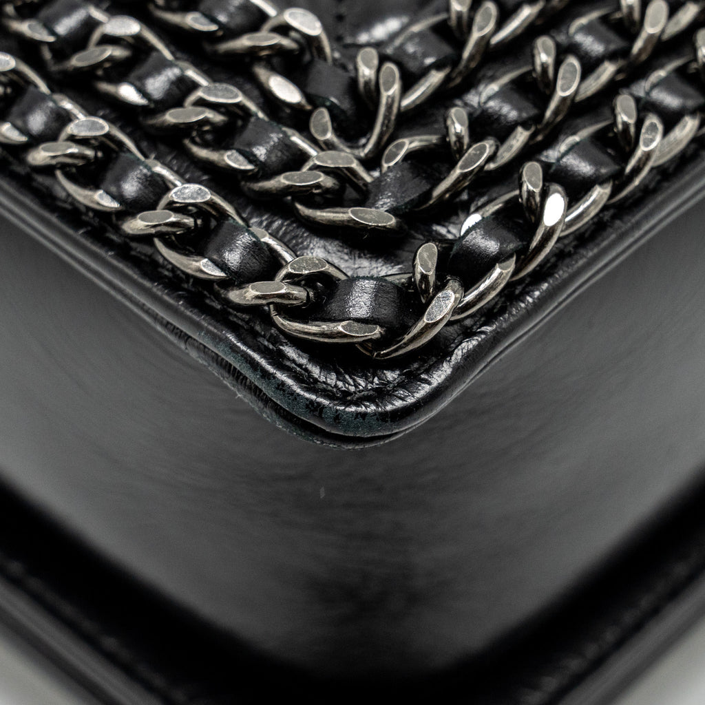 CHANEL NEW MEDIUM CHAIN EDGE BOY BAG CALFSKIN BLACK RUTHENIUM SHW