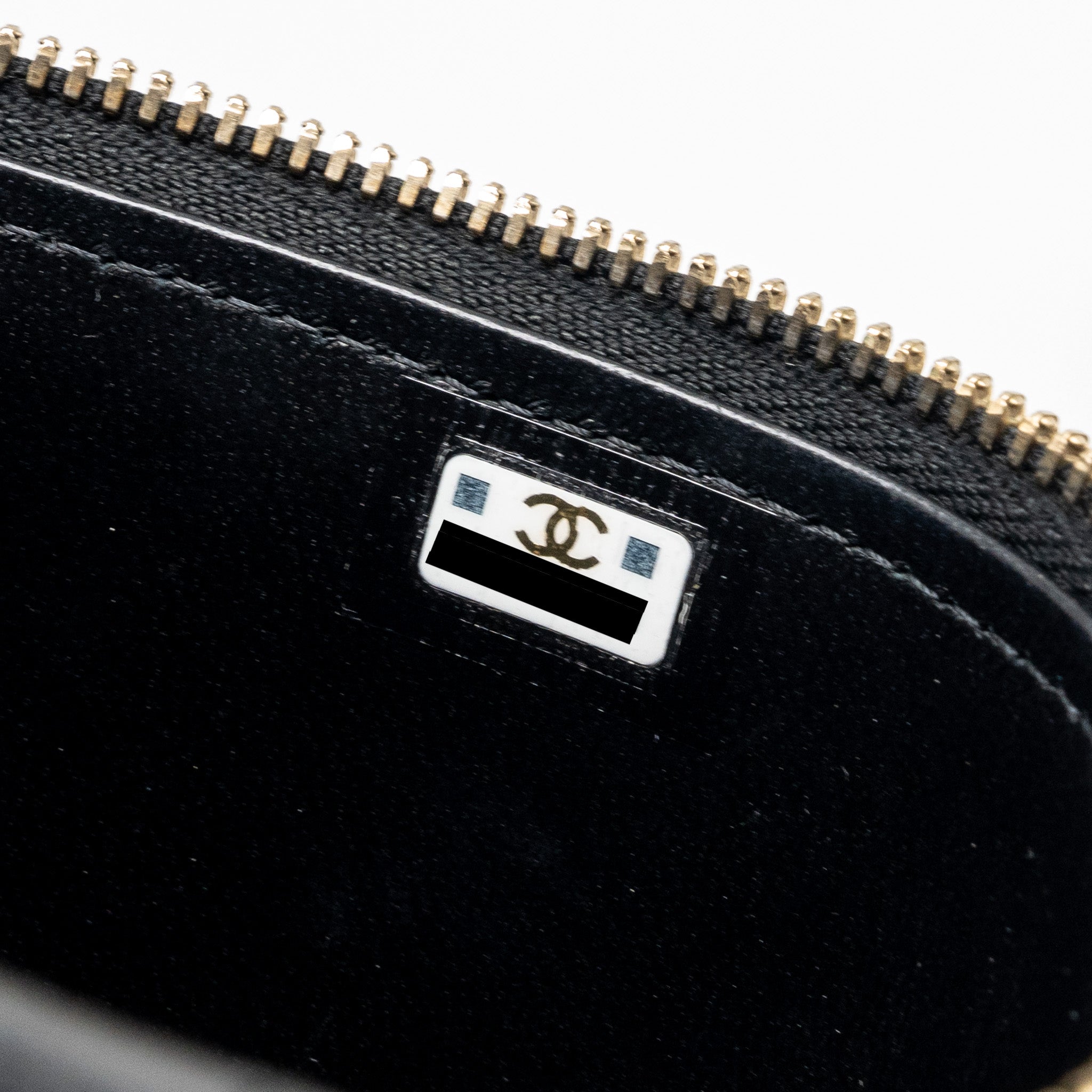 CHANEL TOP HANDLE MINI VANITY CASE WITH CHAIN LAMBSKIN BLACK GHW (MICROCHIP)