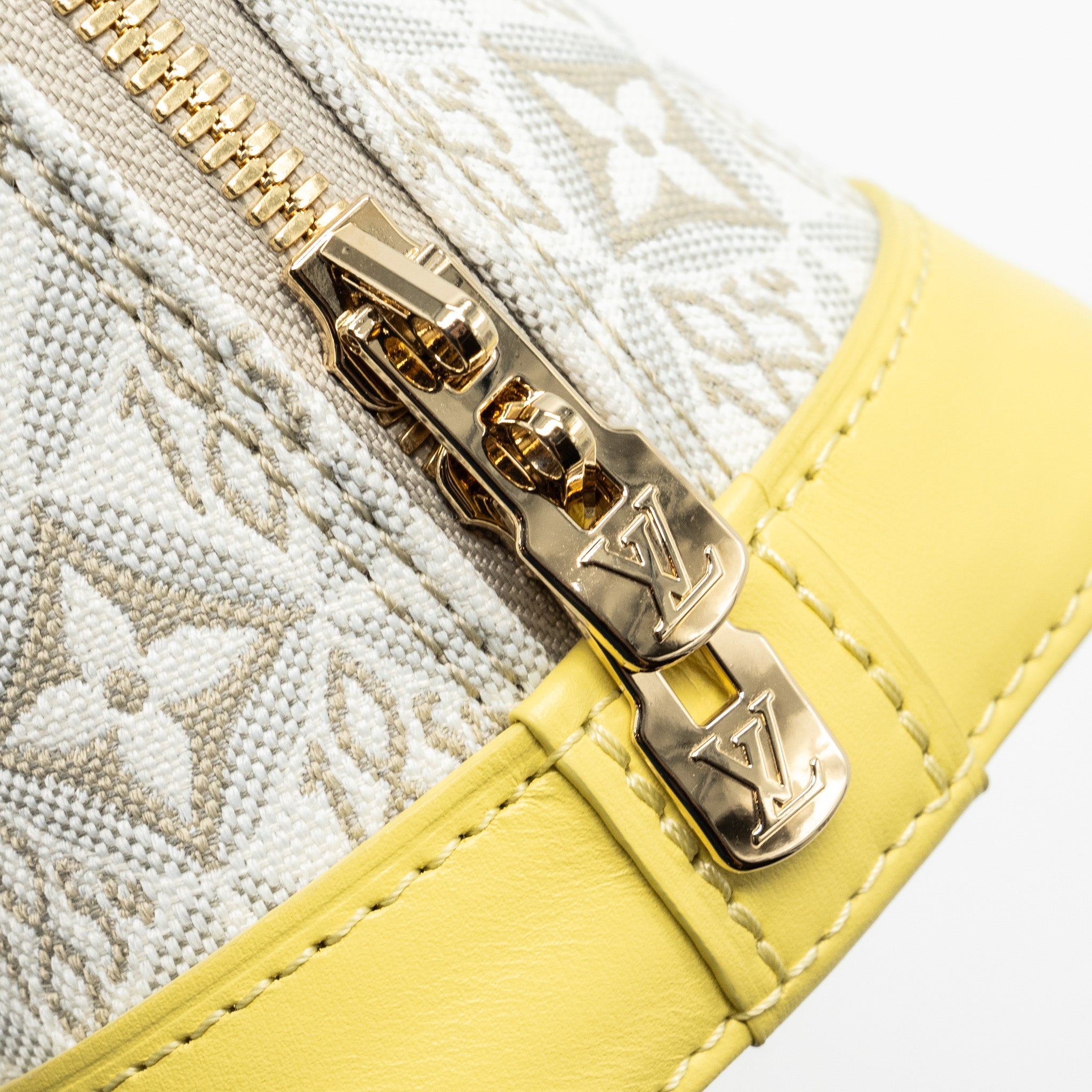 LOUIS VUITTON SINCE 1854 ALMA BB JAUNE GHW