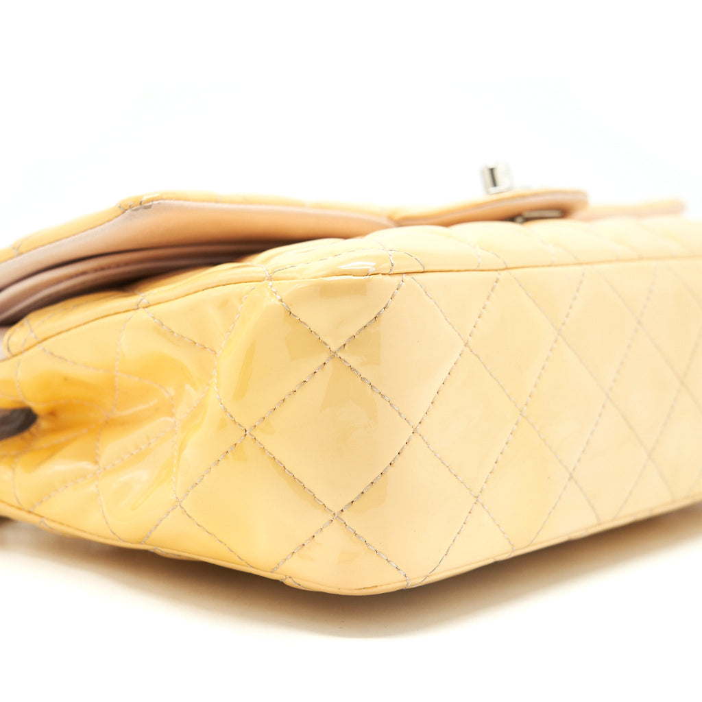 CHANEL MEDIUM CLASSIC DOUBLE FLAP BAG YELLOW PATENT SHW